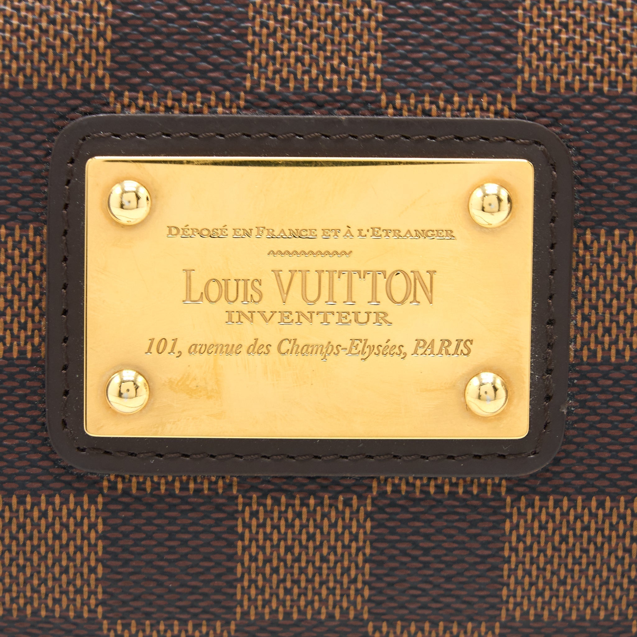 louis-vuitton-eva-clutch-damier-ebene-ghw