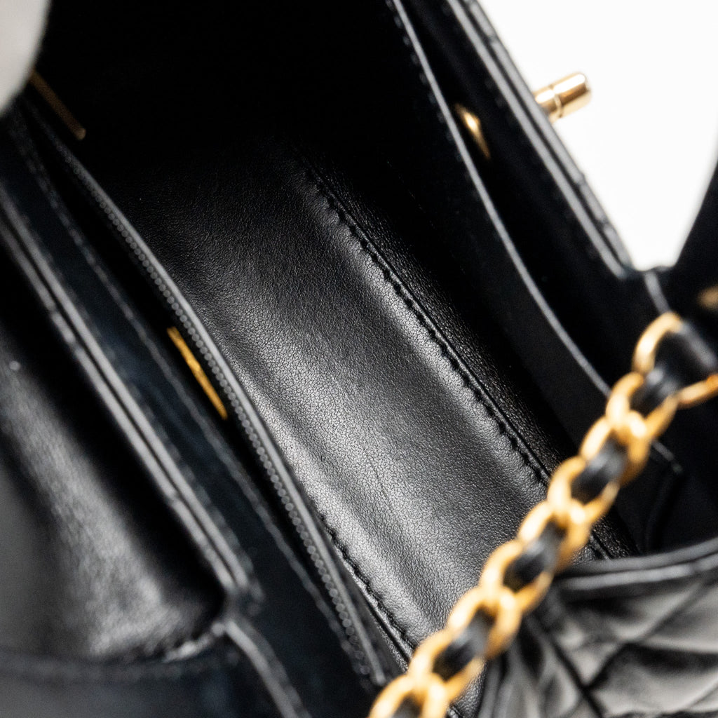 chanel-mini-kelly-shopping-tote-bag-calfskin-black-ghw-microchip-4