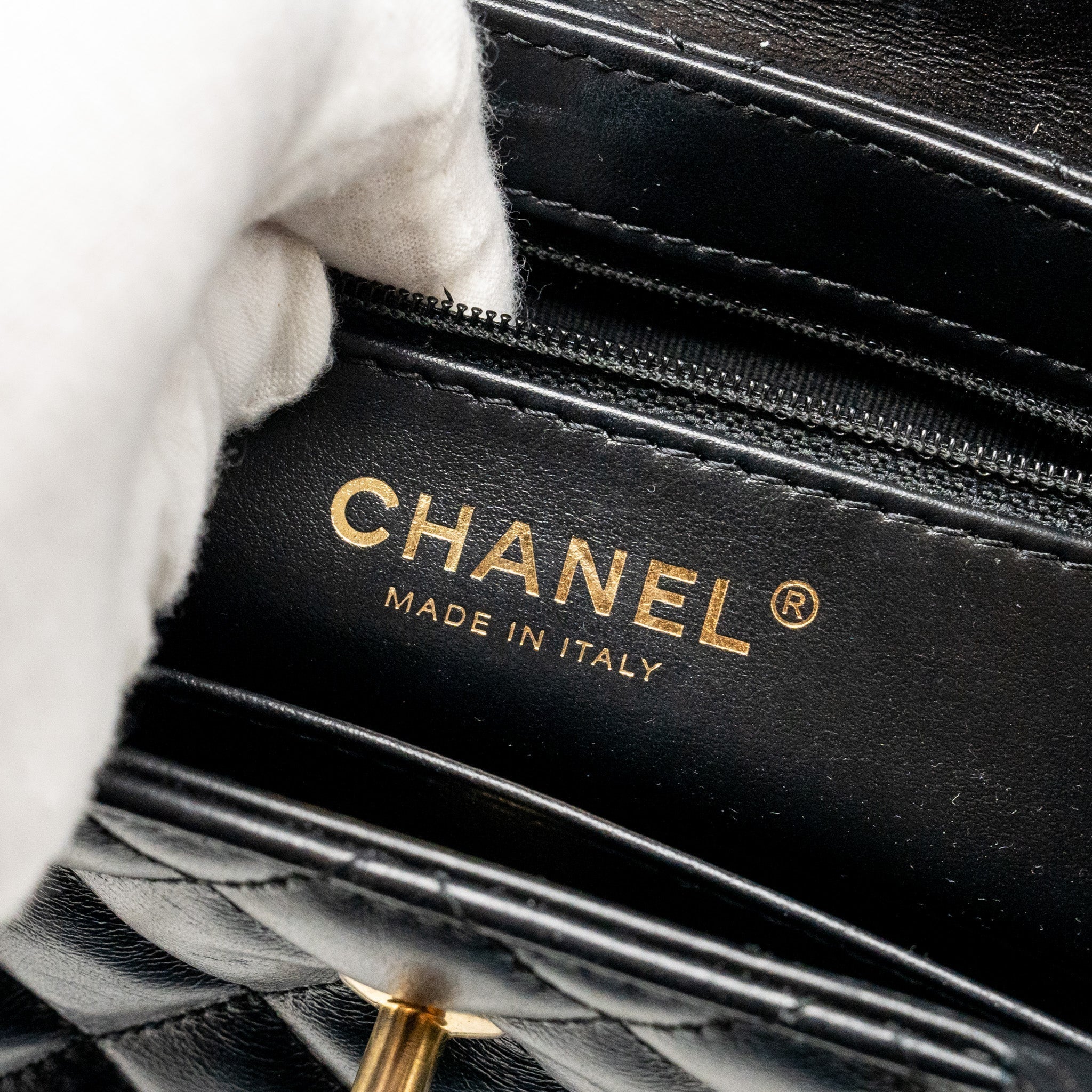 chanel-mini-kelly-shopping-tote-bag-calfskin-black-ghw-microchip-4