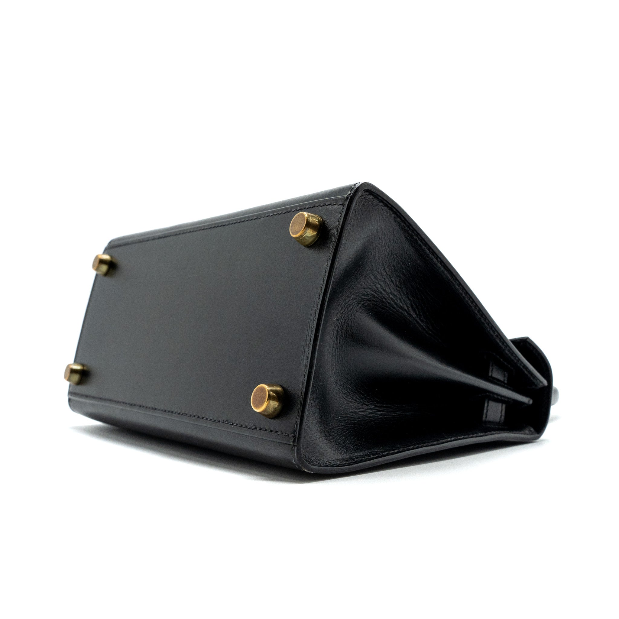 hermes-vintage-kelly-20-box-calfskin-black-ghw-stamp-circle-v