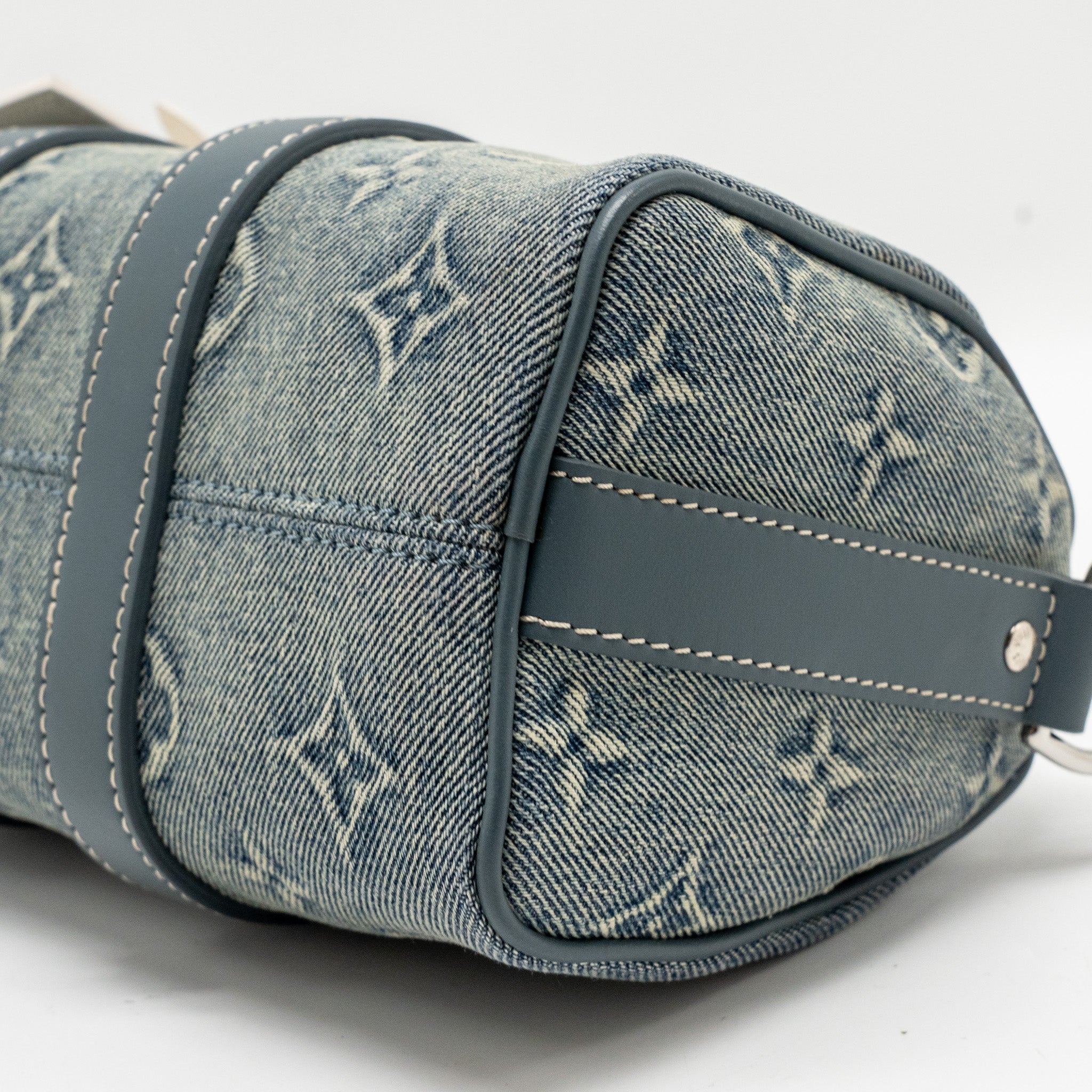 louis-vuitton-keepall-bandouliere-25-washed-denim-cavas-blue-shw-copy