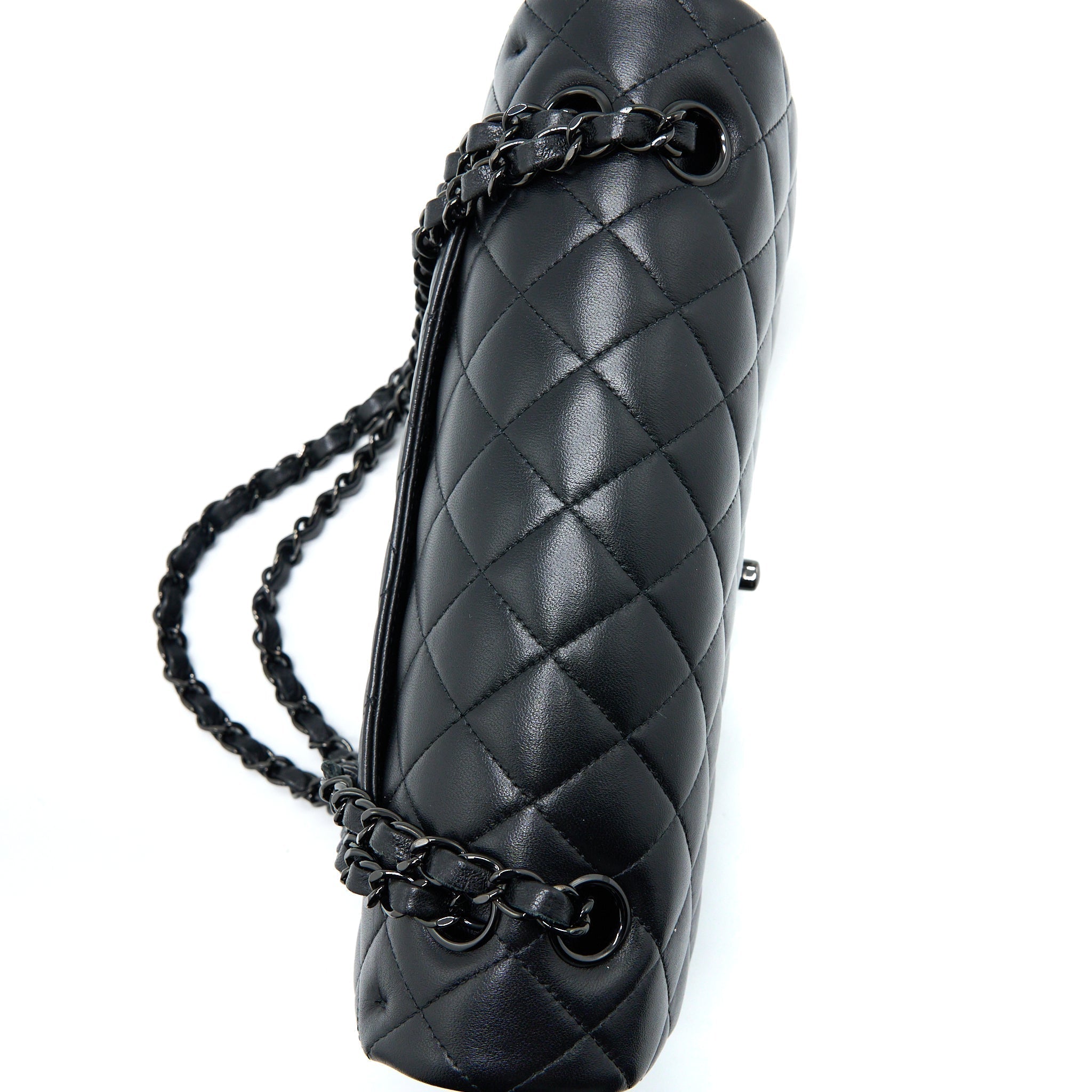 chanel-medium-classic-double-flap-bag-lambskin-so-black-microchip