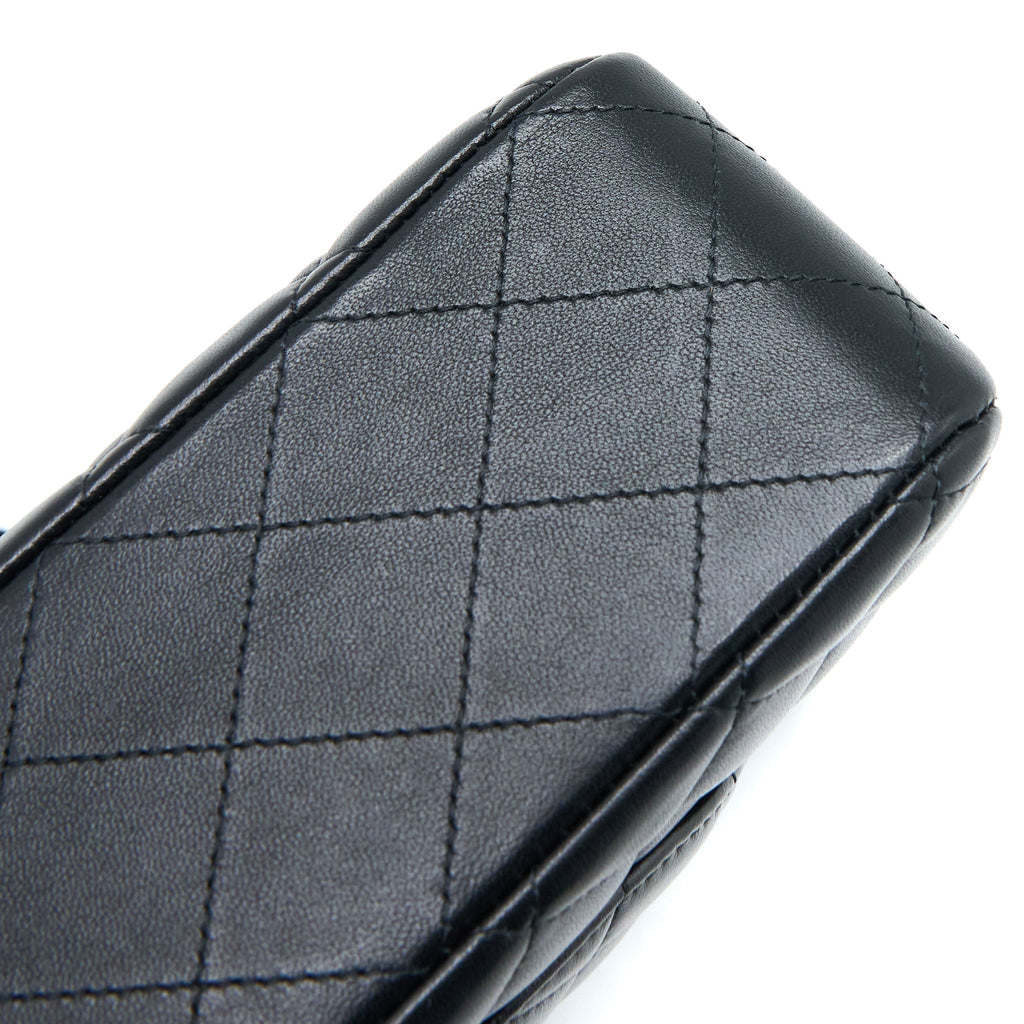 chanel-medium-classic-double-flap-bag-lambskin-so-black-microchip