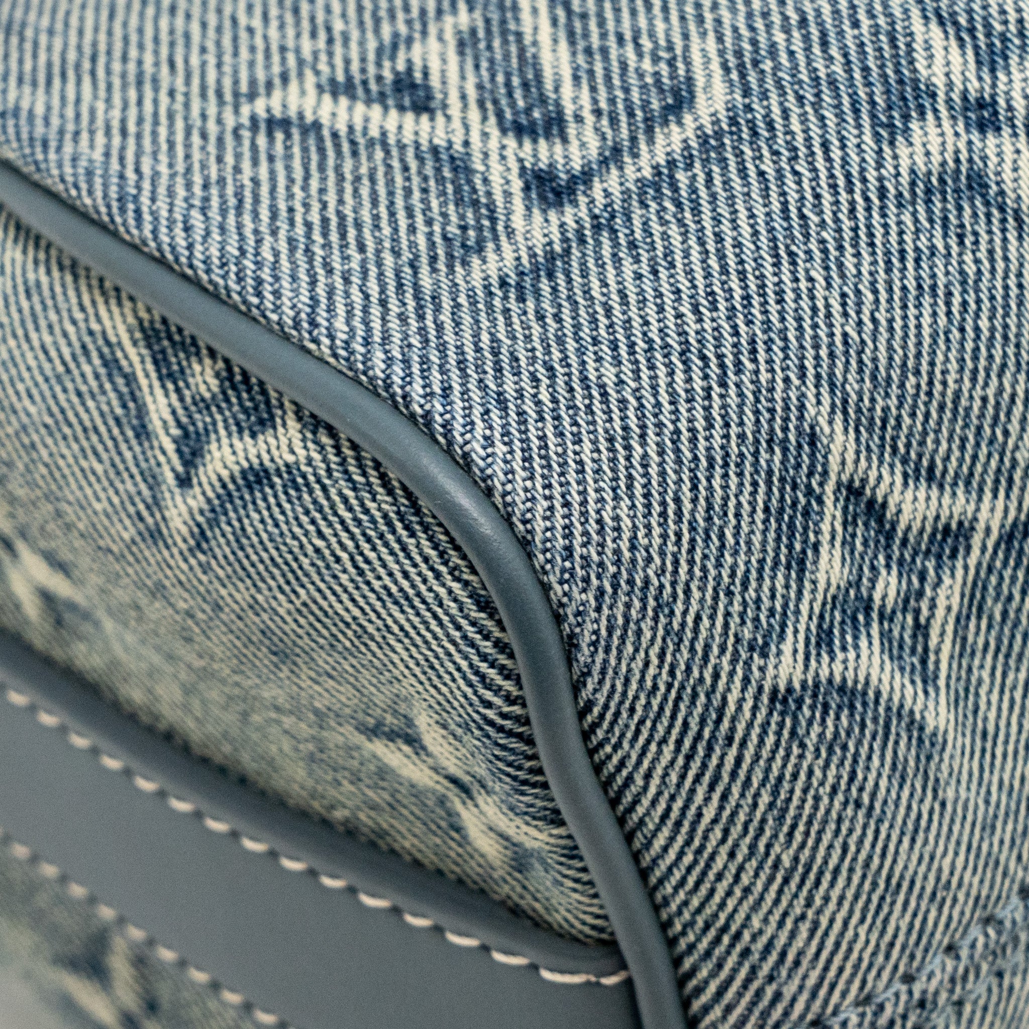 louis-vuitton-keepall-bandouliere-25-washed-denim-cavas-blue-shw-copy