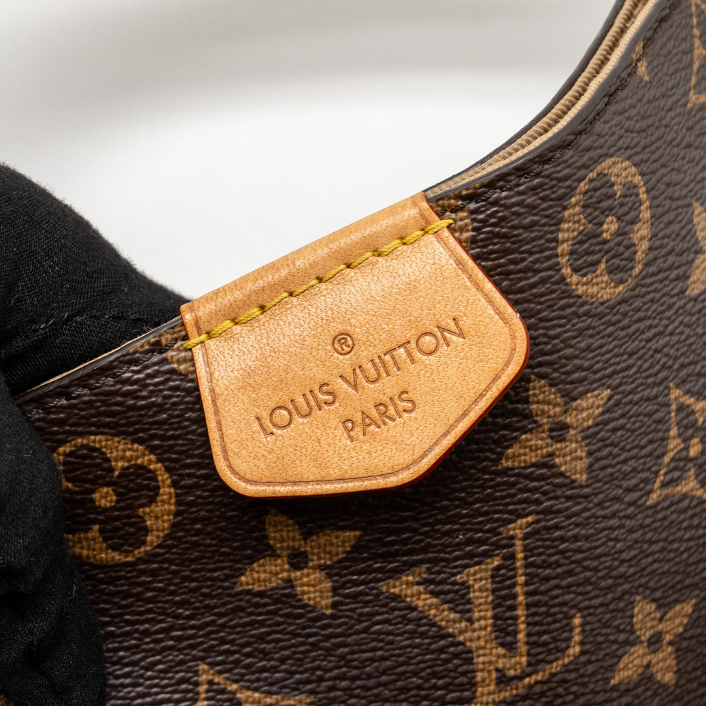louis-vuitton-coussin-pm-lambskin-black-ghw-copy-1