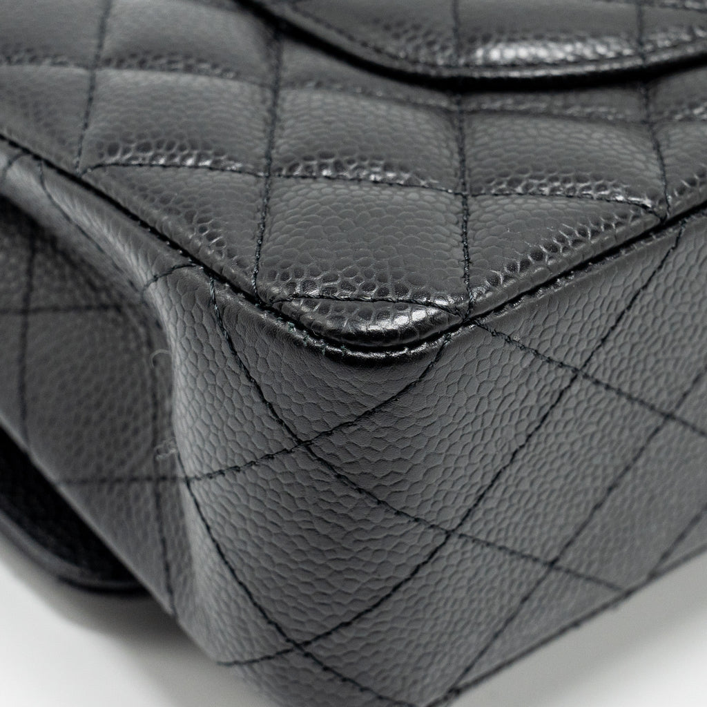 chanel-medium-classic-double-flap-bag-caviar-black-ghw-microchip-9
