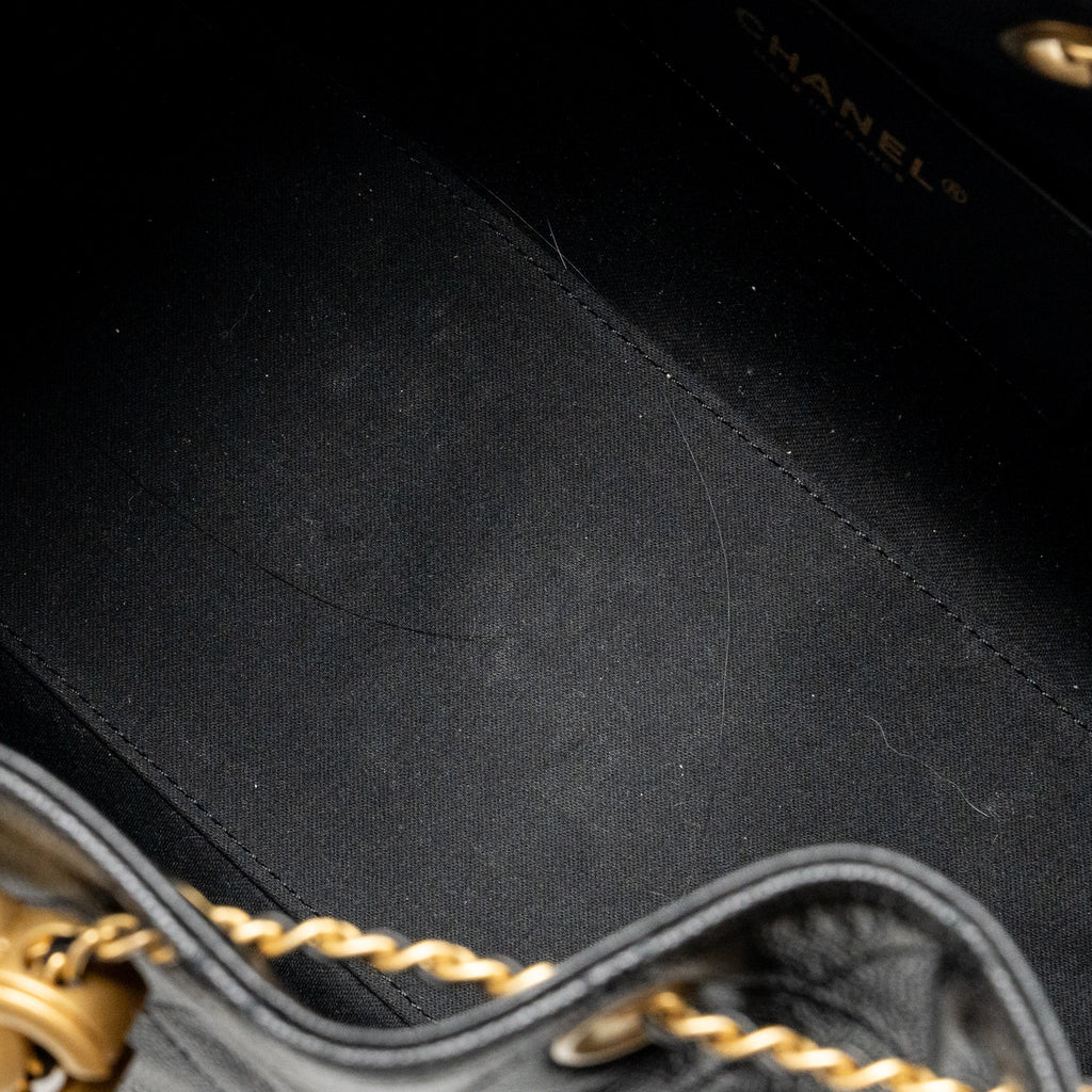 chanel-25-bag-black