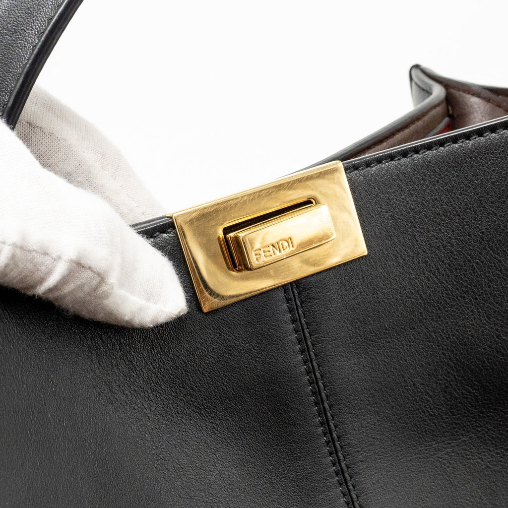 fendi-peekaboo-x-lite-medium-calfskin-black-ghw-with-flowerland-strap-copy-1
