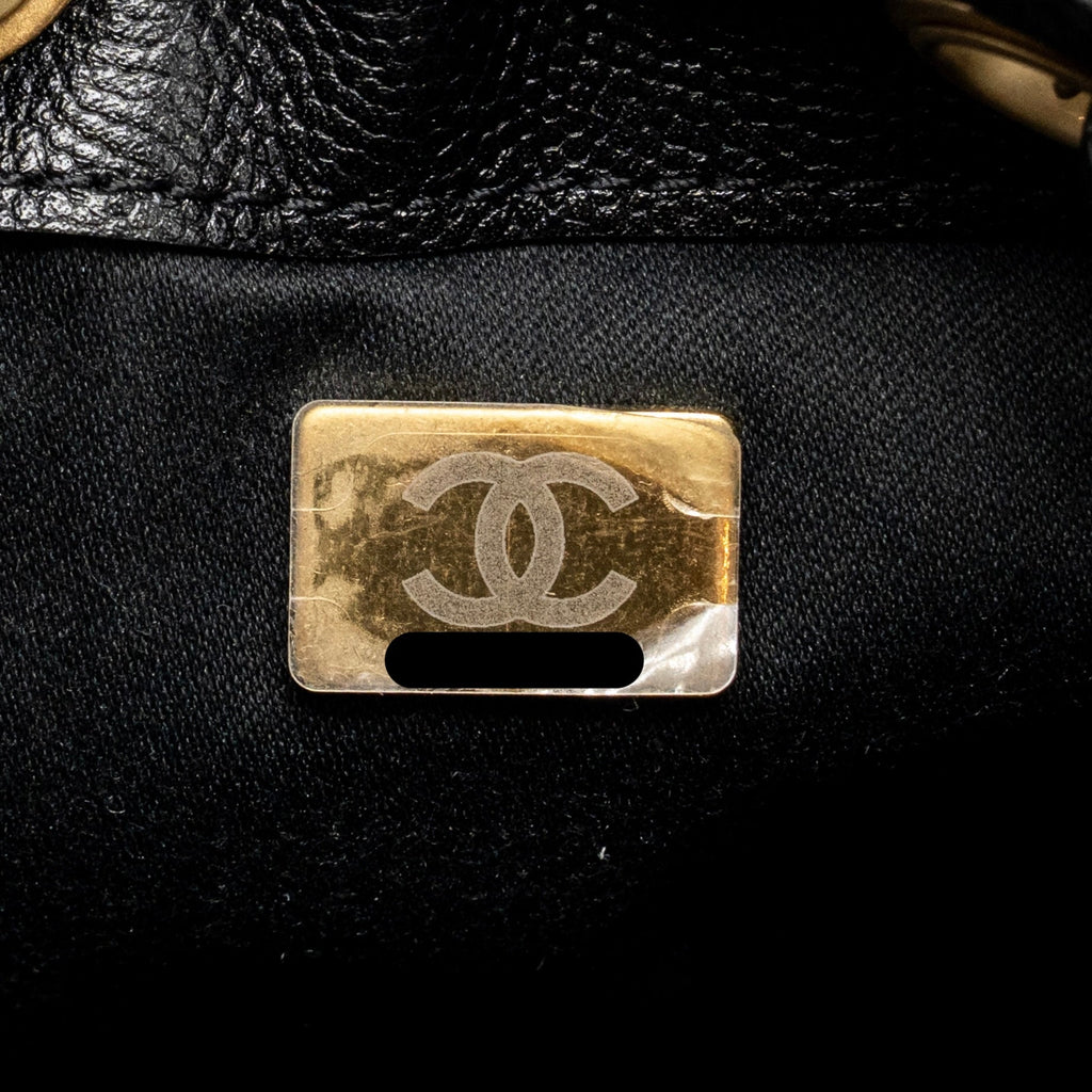 chanel-25-bag-black
