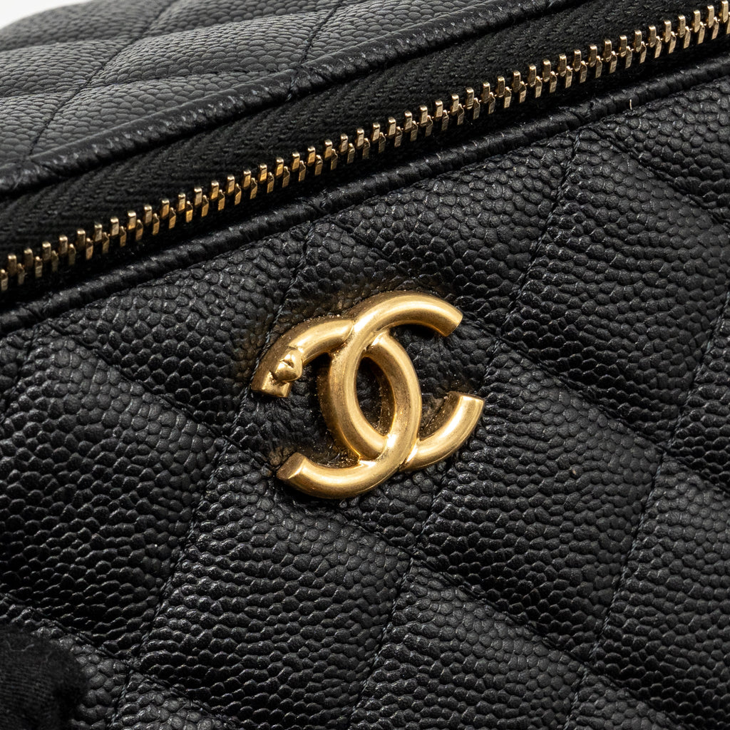 chanel-black-6