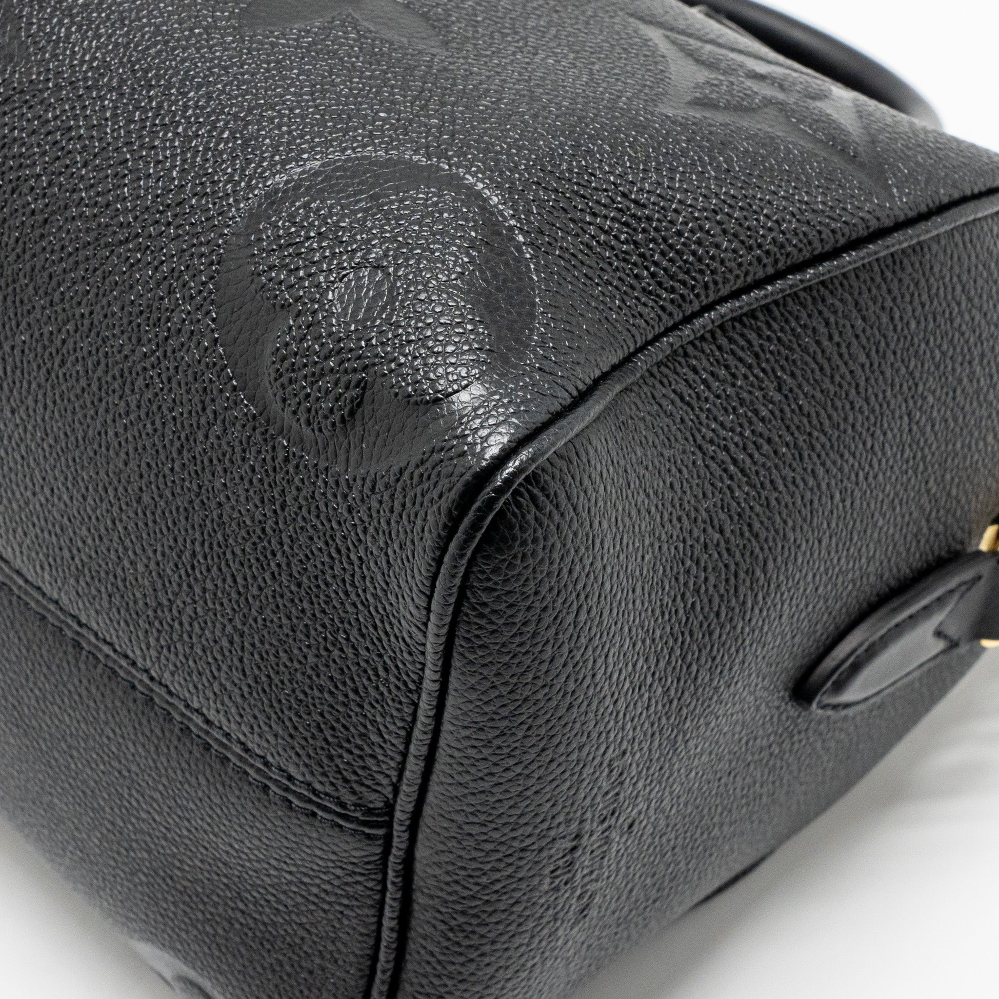 louis-vuitton-speedy-bandouliere-25-monogram-empreinte-leather-black-ghw