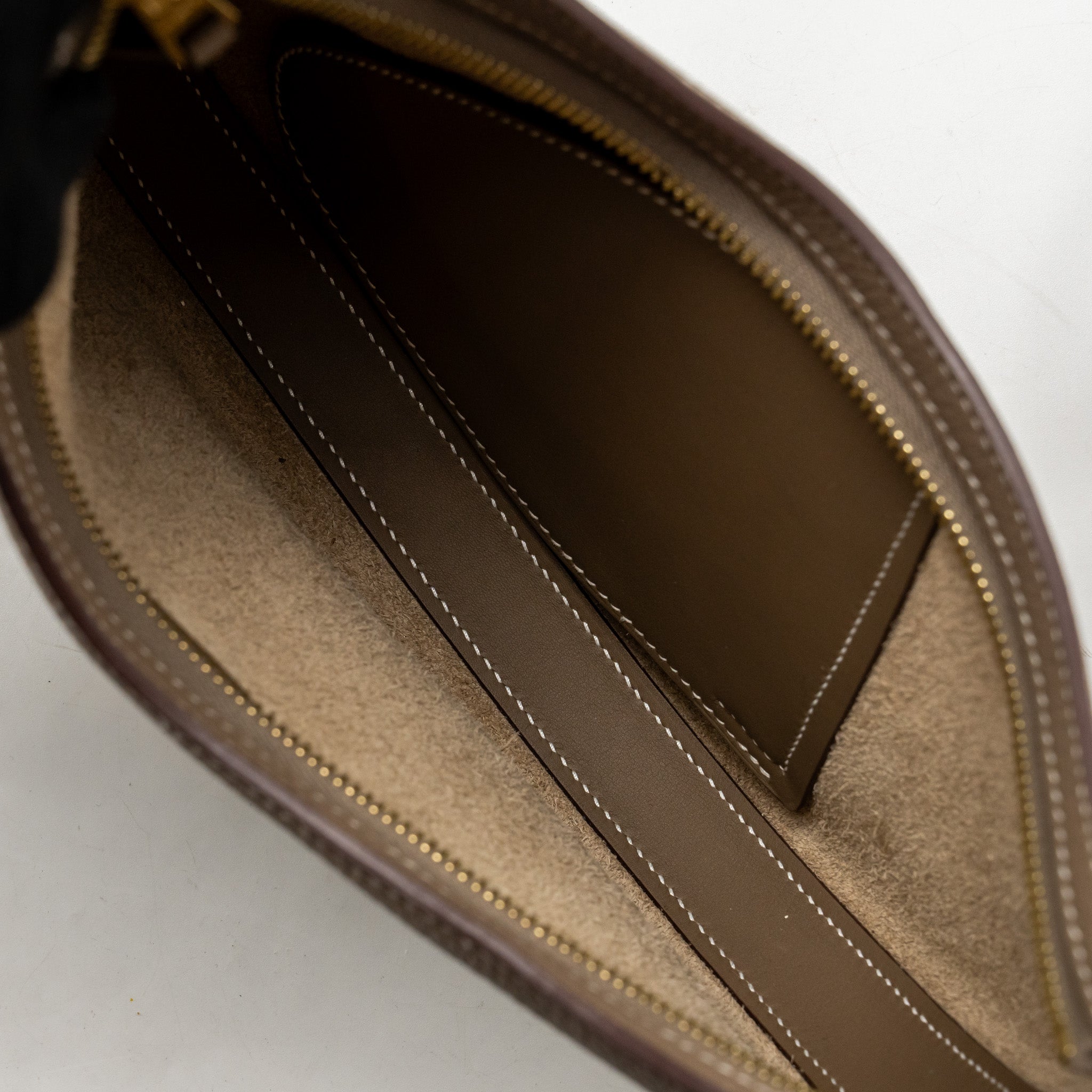 hermes-p-tit-arcon-bag-togo-swift-etoupe-lghw-stamp-w
