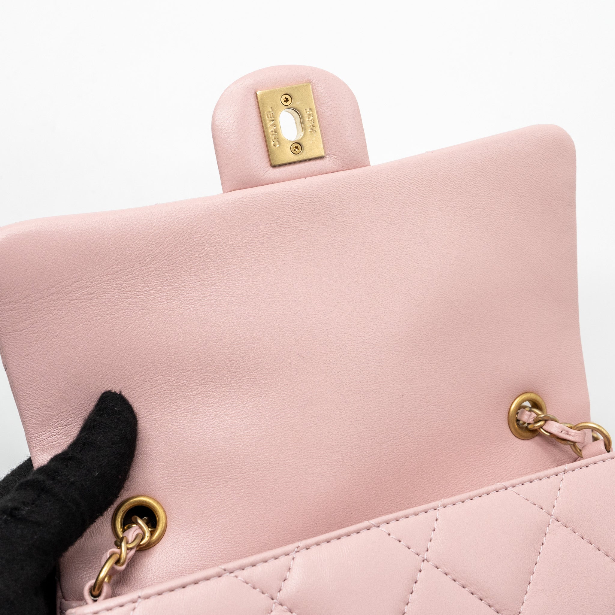chanel-quilted-flap-bag-with-heart-charm-on-chain-lambskin-light-pink-ghw-microchip