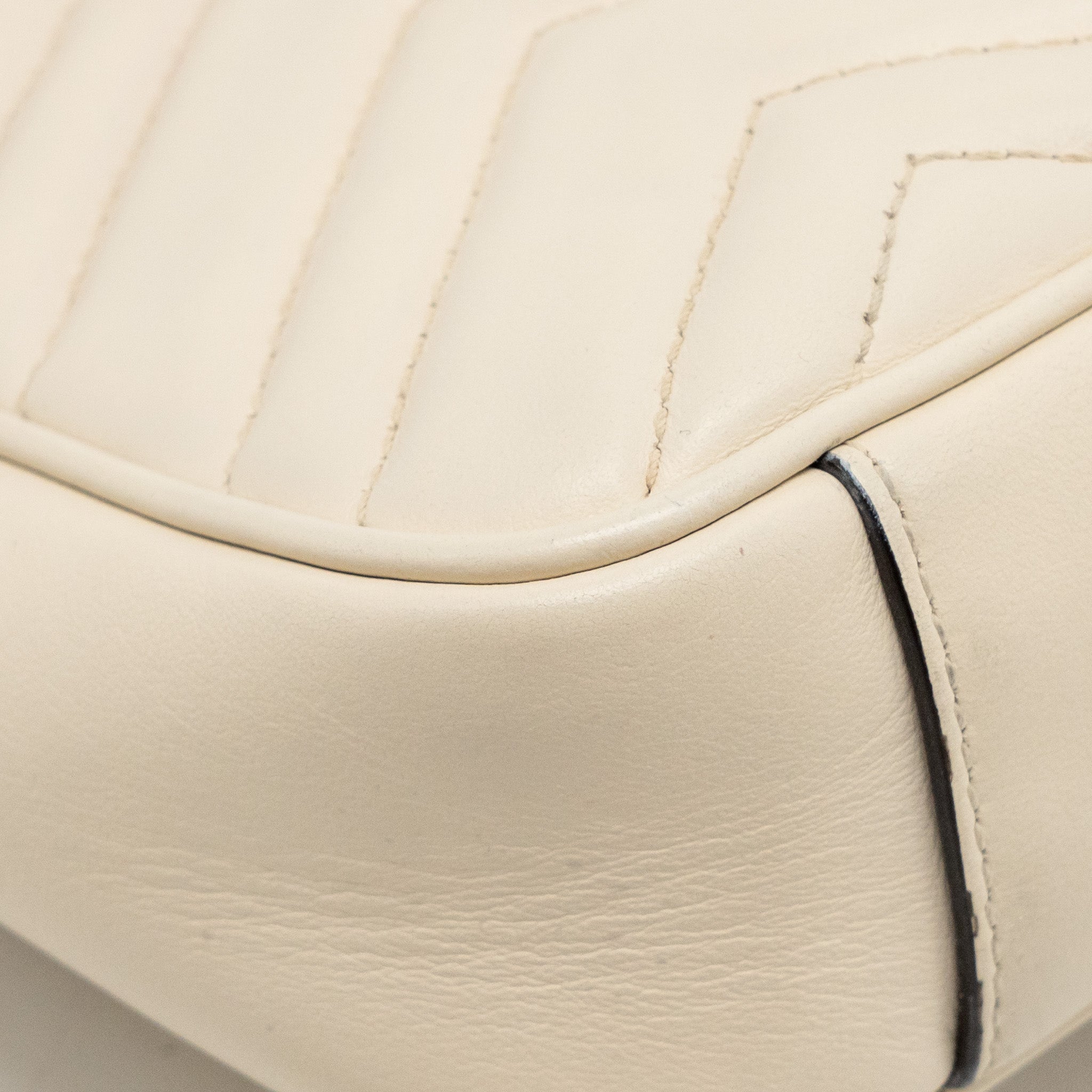 gucci-bag-white