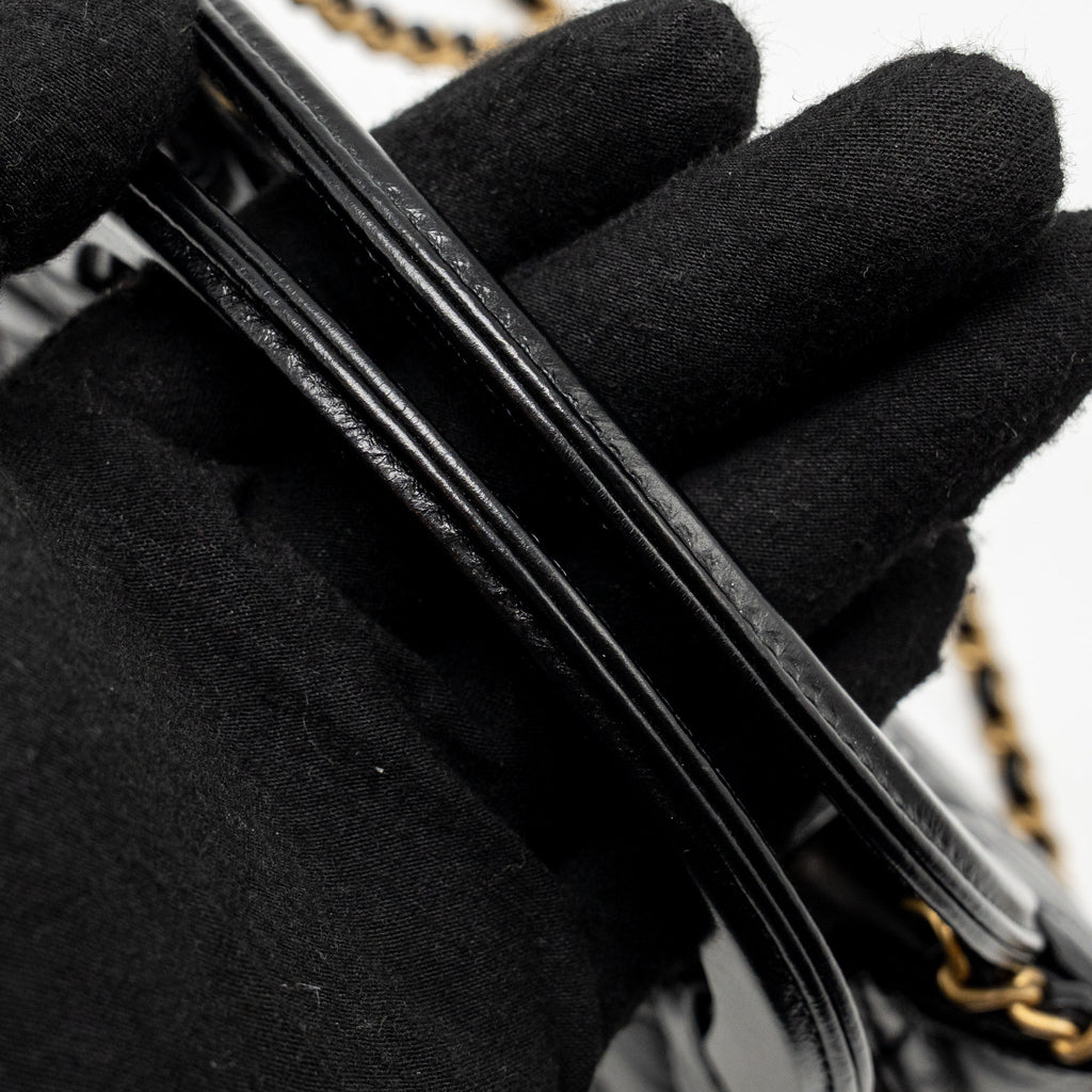 chanel-mini-kelly-black