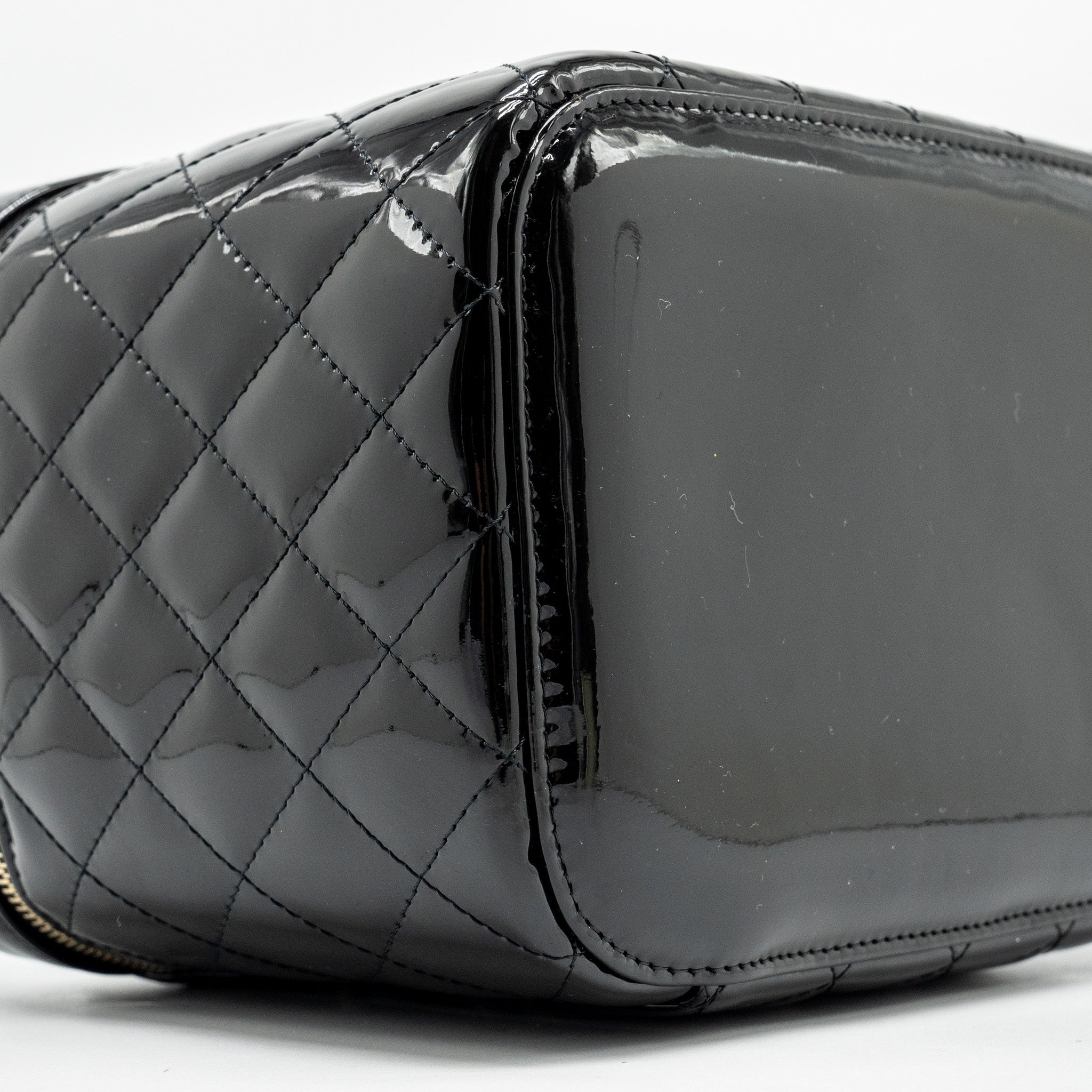 chanel-top-handle-vanity-case-patent-black-lghw