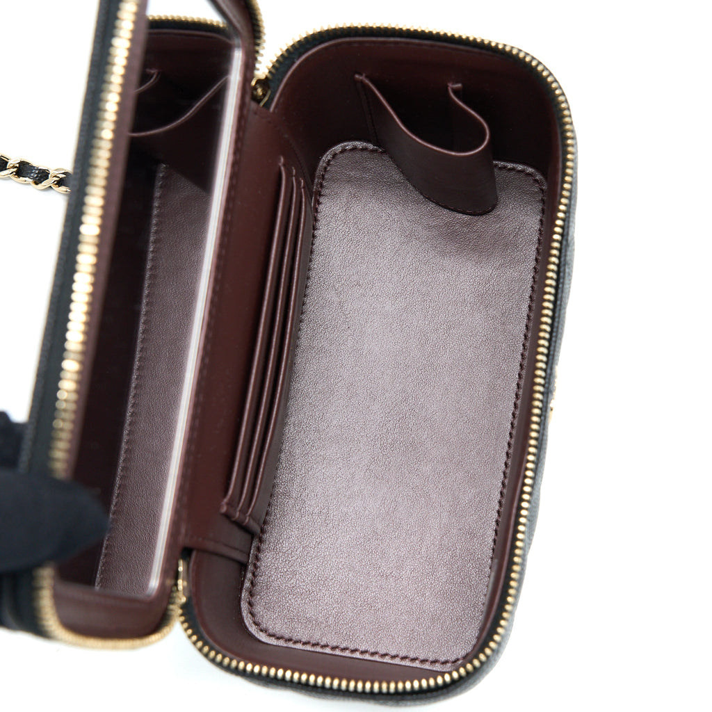 chanel-long-vanity-case-caviar-black-lghw