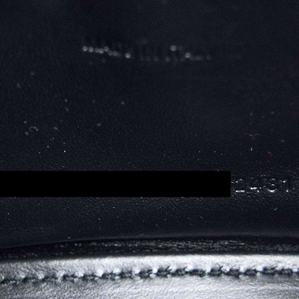 balenciaga-hourglass-xs-croc-embossed-calfskin-so-black
