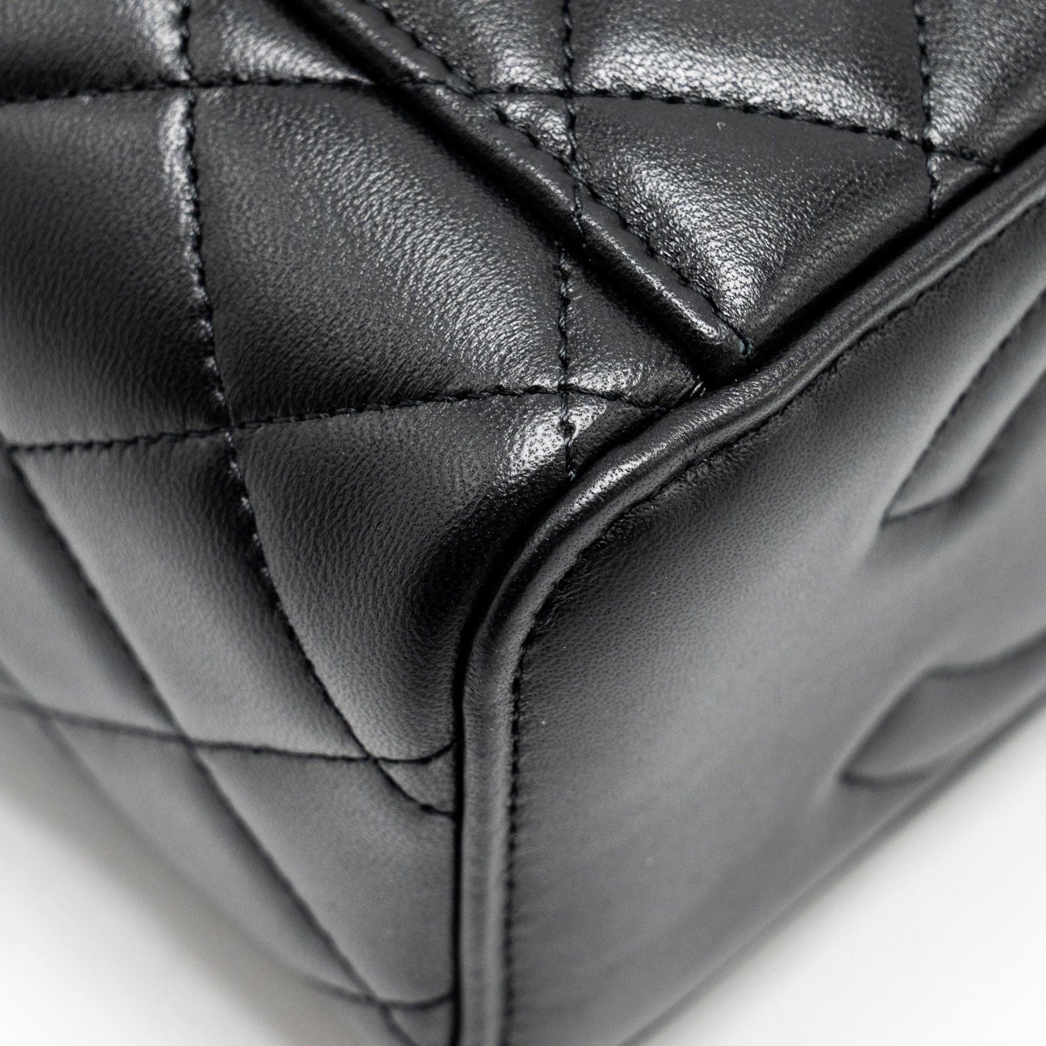 chanel-top-handle-long-vanity-case-lambskin-black-lghw-microchip-copy