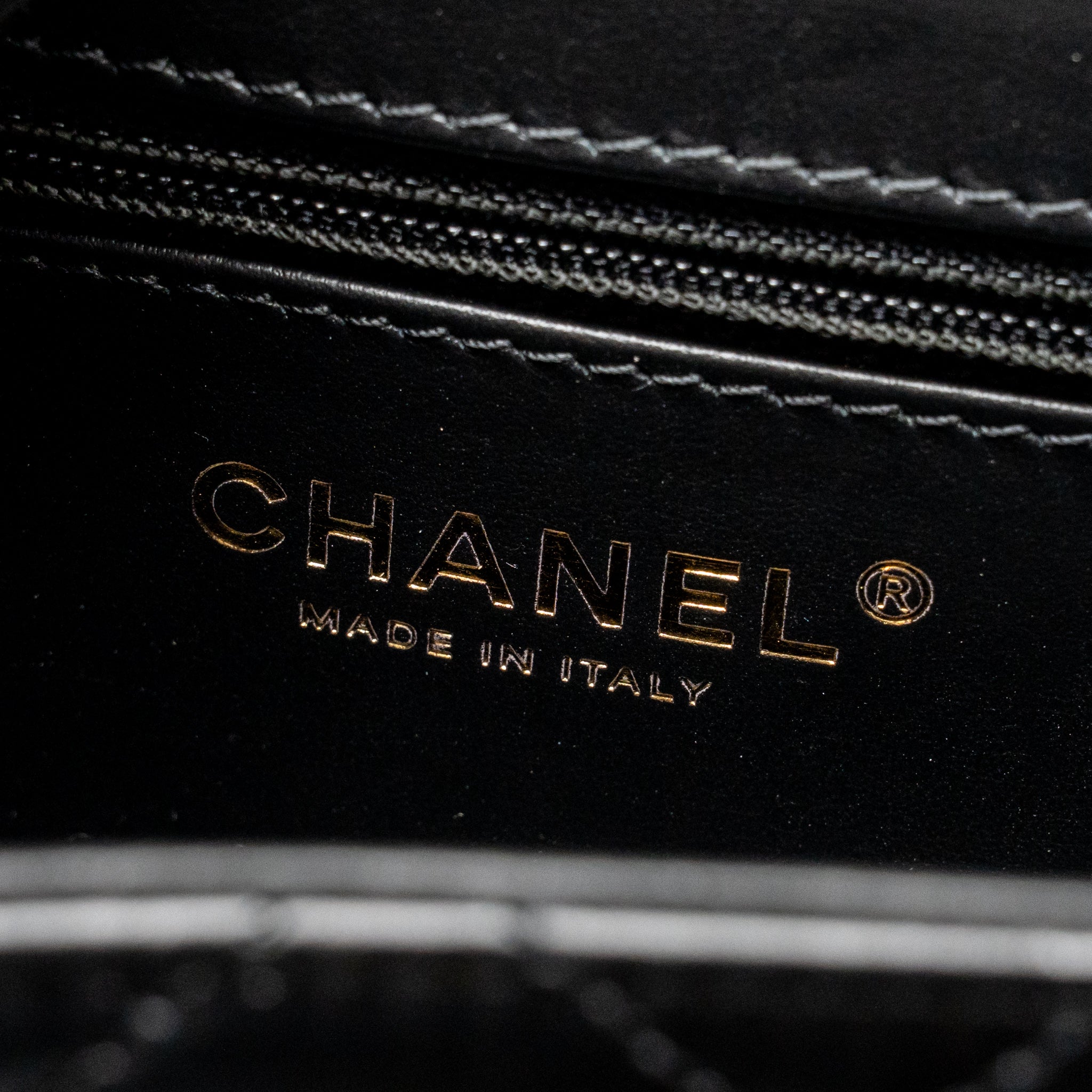 chanel-mini-kelly-black