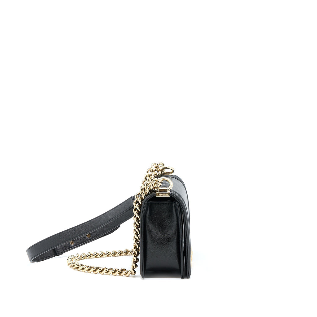 chanel-mini-boy-bag-calfskin-black-lghw-microchip