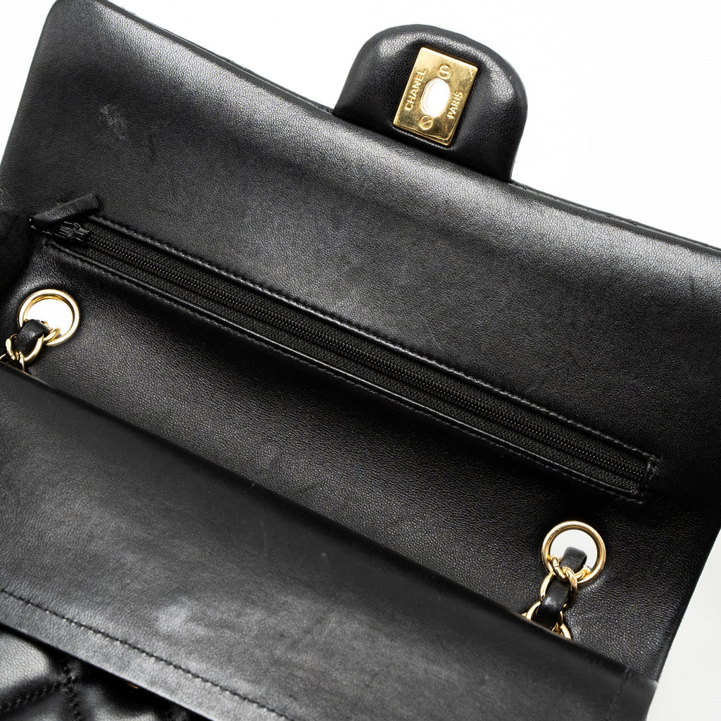 chanel-medium-classic-flap-bag-lambskin-black-ghw