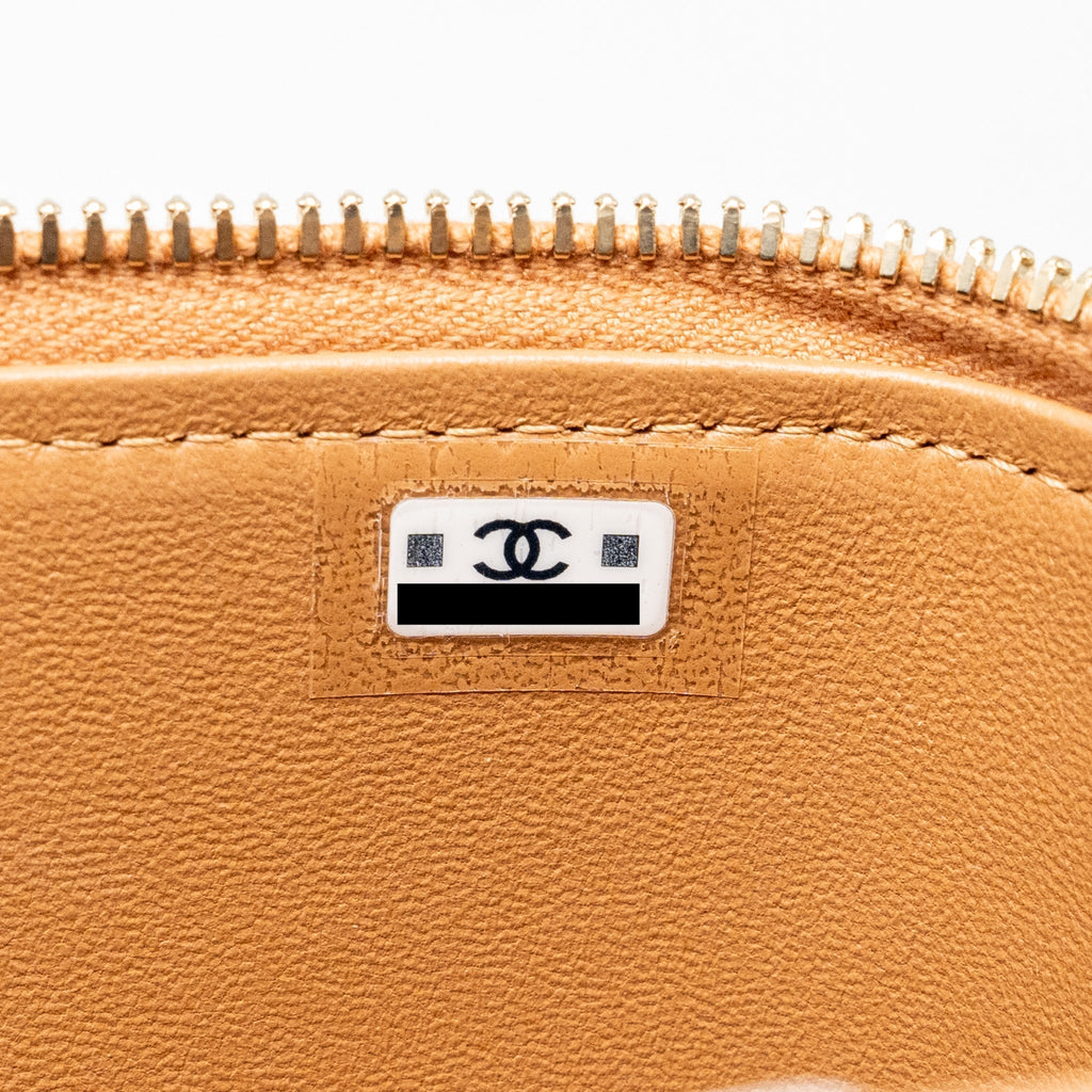chanel-top-handle-long-vanity-case-with-chain-lambskin-caramel-lghwmicrochip