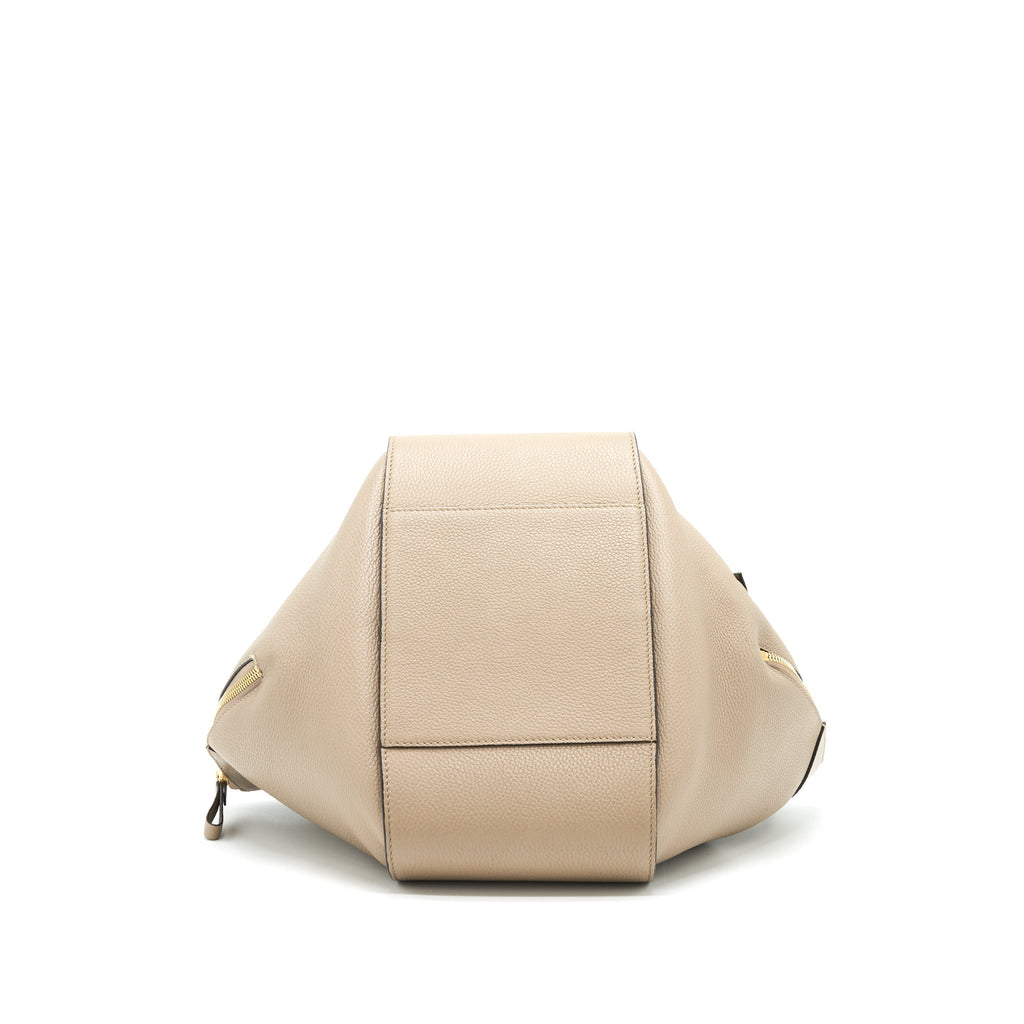 loewe-sand-bag-in-grey