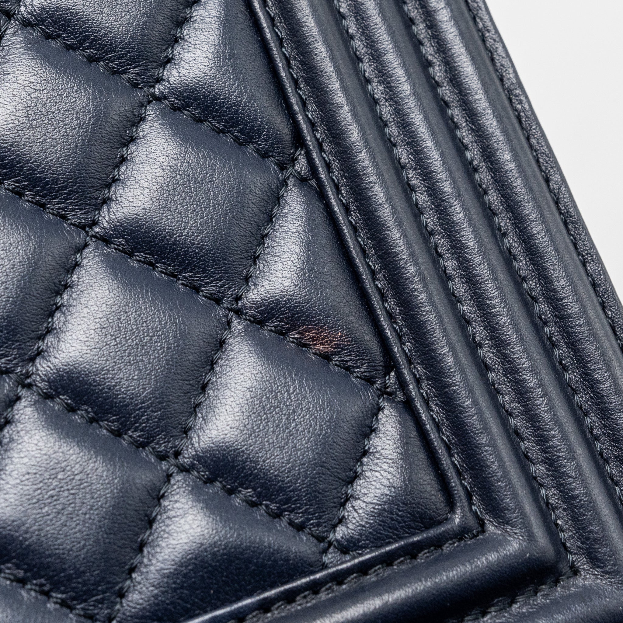 chanel-20b-medium-boy-bag-with-top-handle-calfskin-navy-ghw