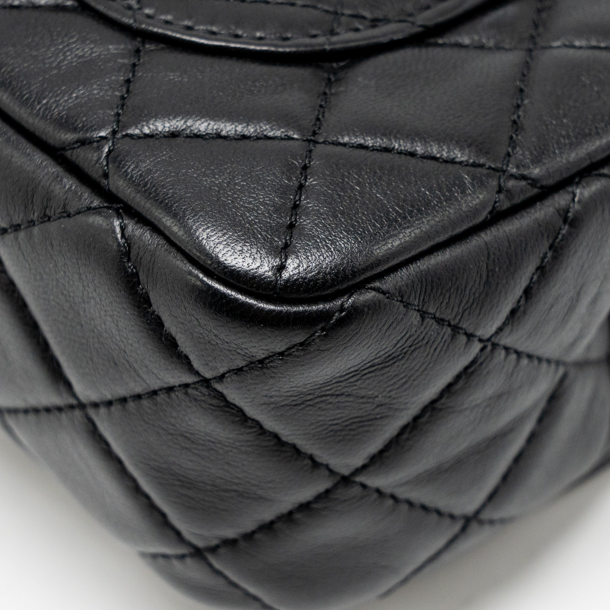 chanel-pearl-crush-mini-rectangular-flap-bag-lambskin-black-ghw-microchip-copy-2