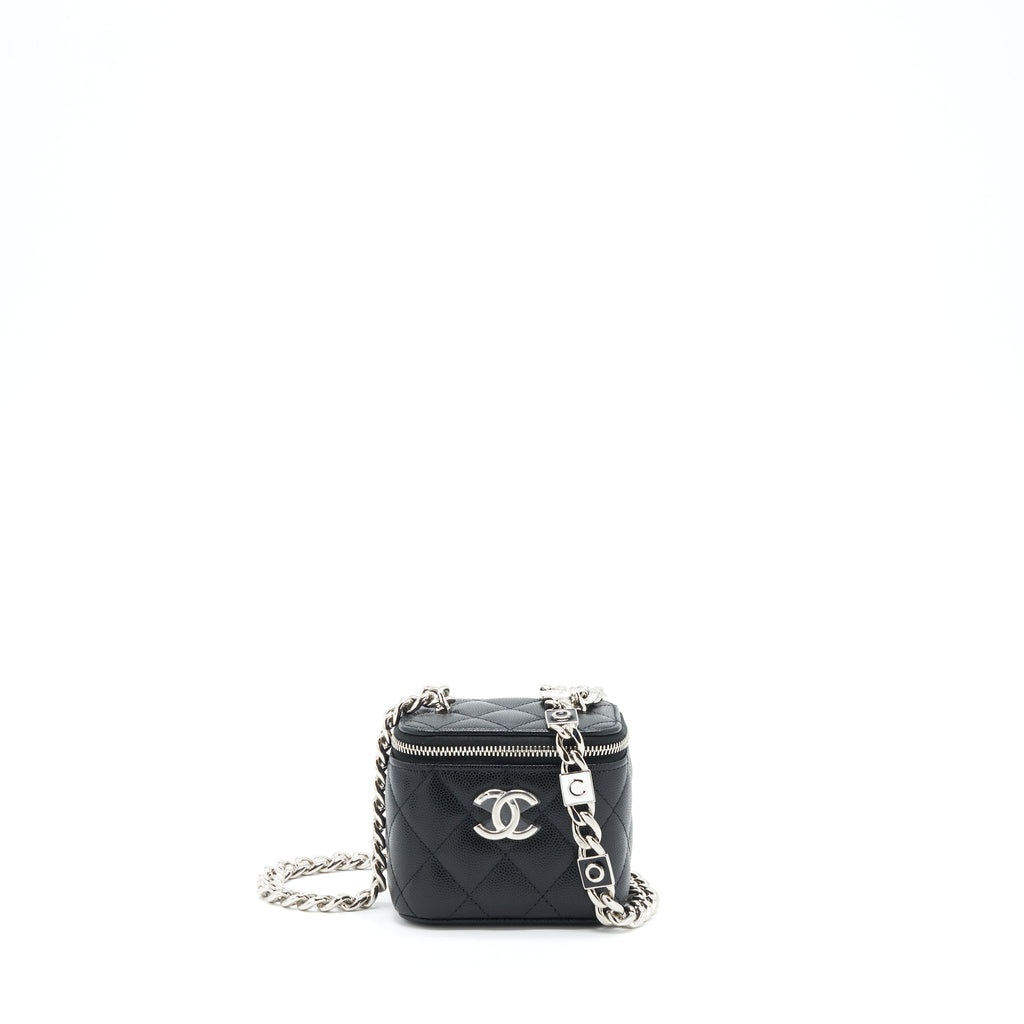 chanel-22s-mini-vanity-with-coco-giant-chain-caviar-black-shw