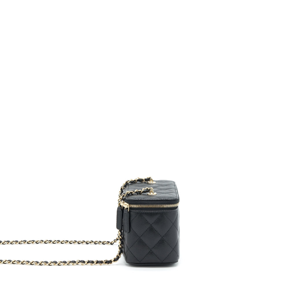 chanel-22s-long-vanity-with-chain-caviar-black-lghw