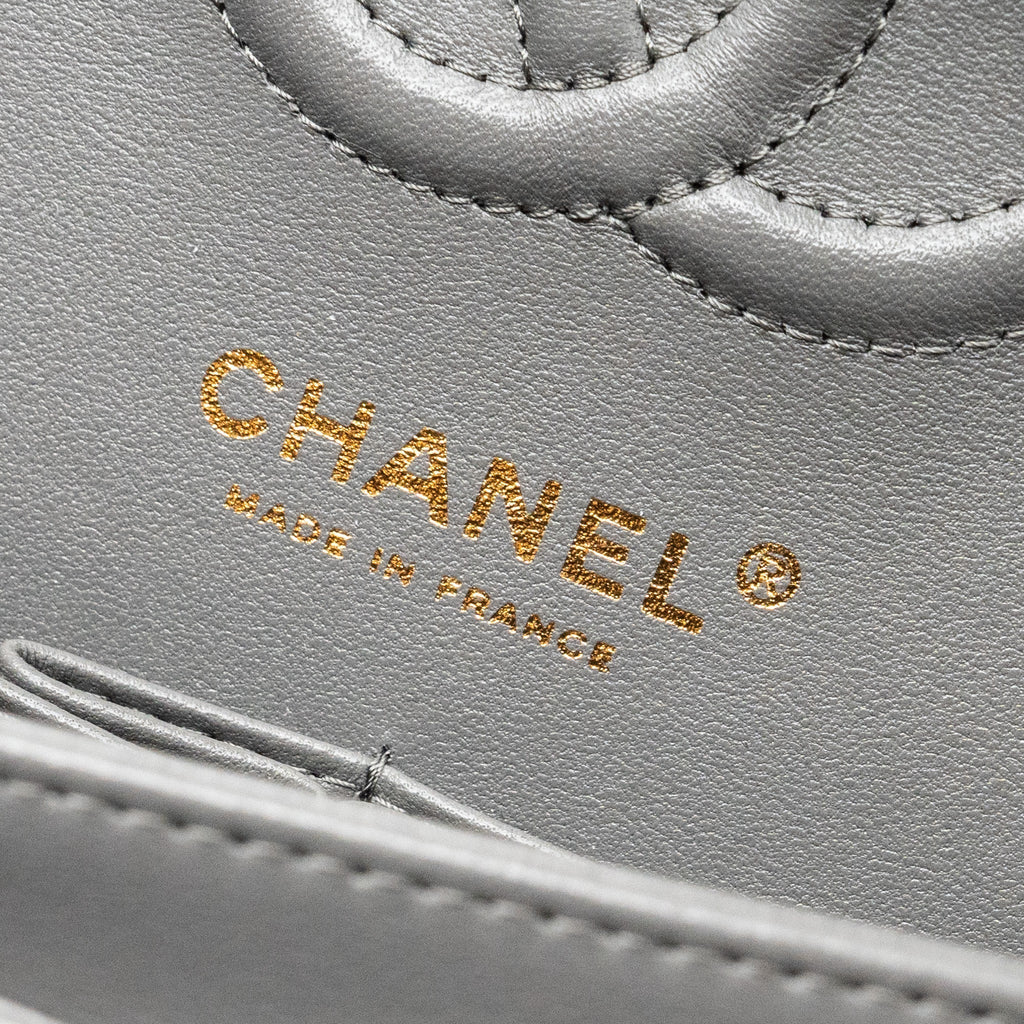 chanel-22a-small-classic-double-flap-bag-lambskin-grey-lghwmicrochip