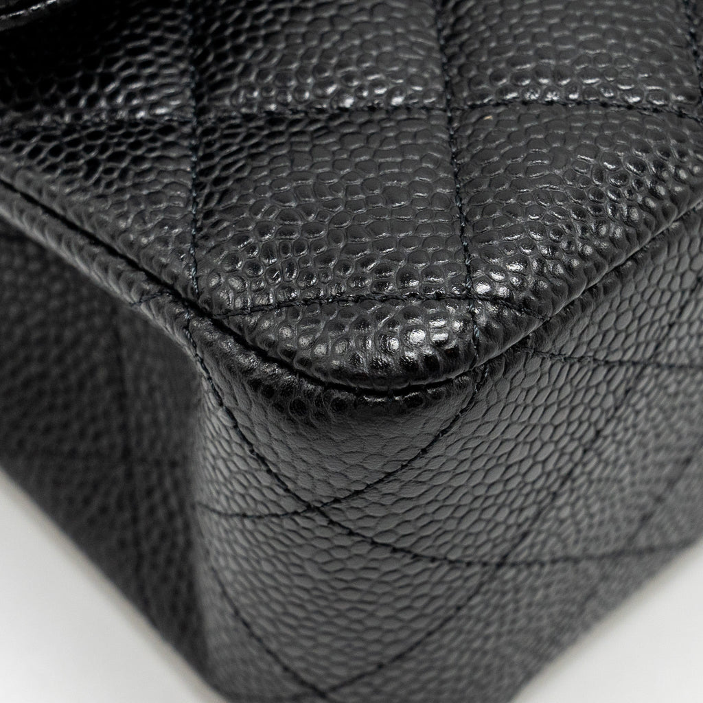 chanel-medium-classic-double-flap-bag-caviar-black-ghw-25