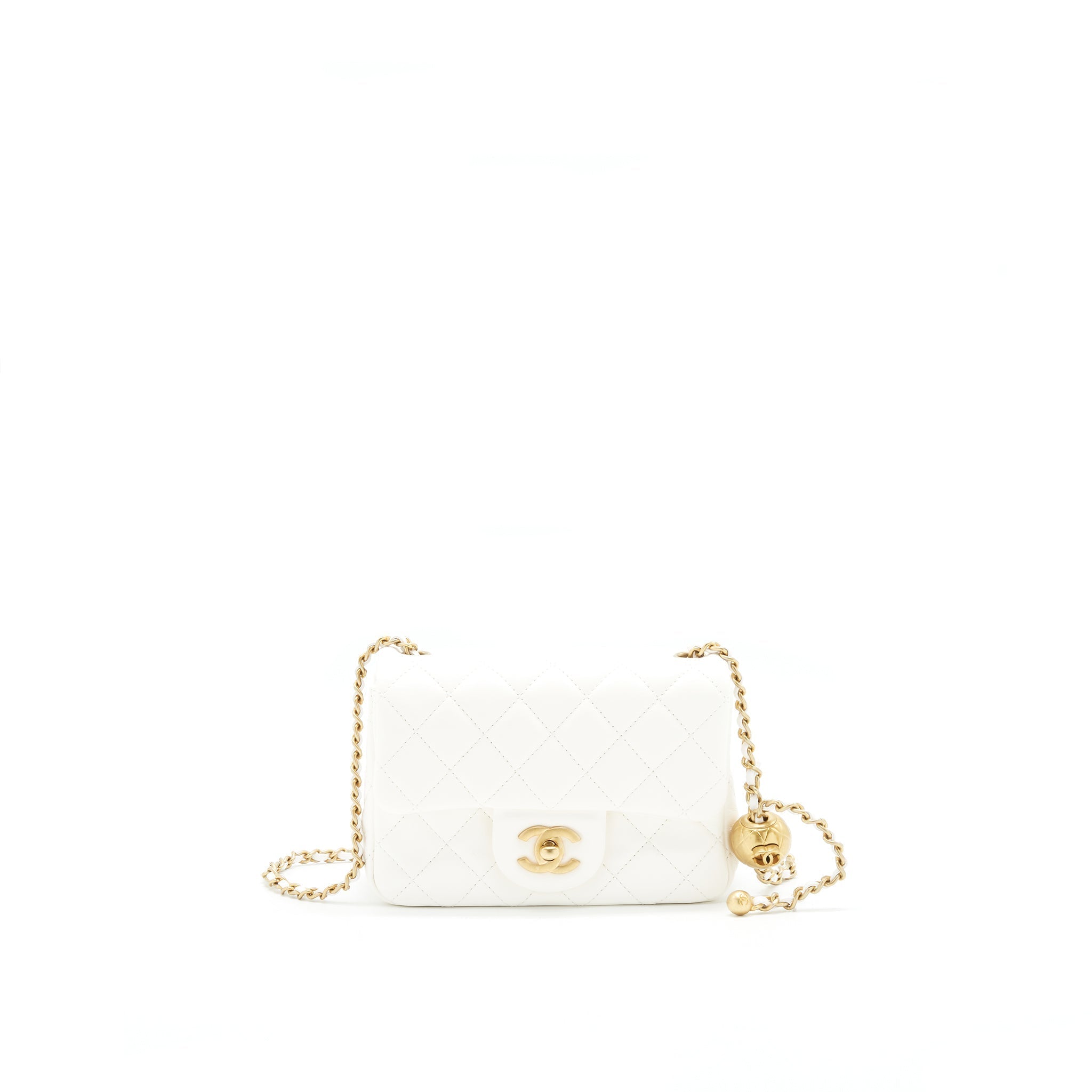 chanel-21b-pearl-crush-square-mini-flap-bag-white-ghw