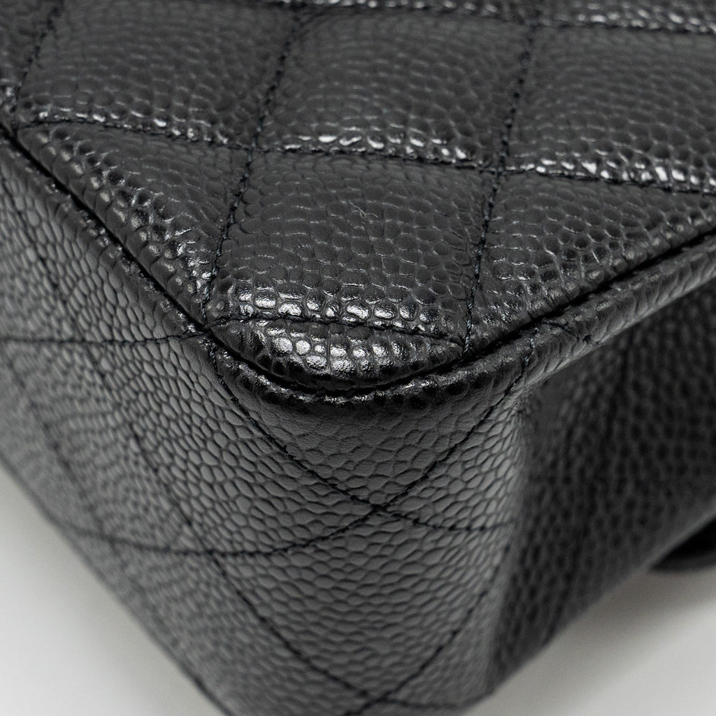 chanel-medium-classic-double-flap-bag-caviar-black-ghw-25
