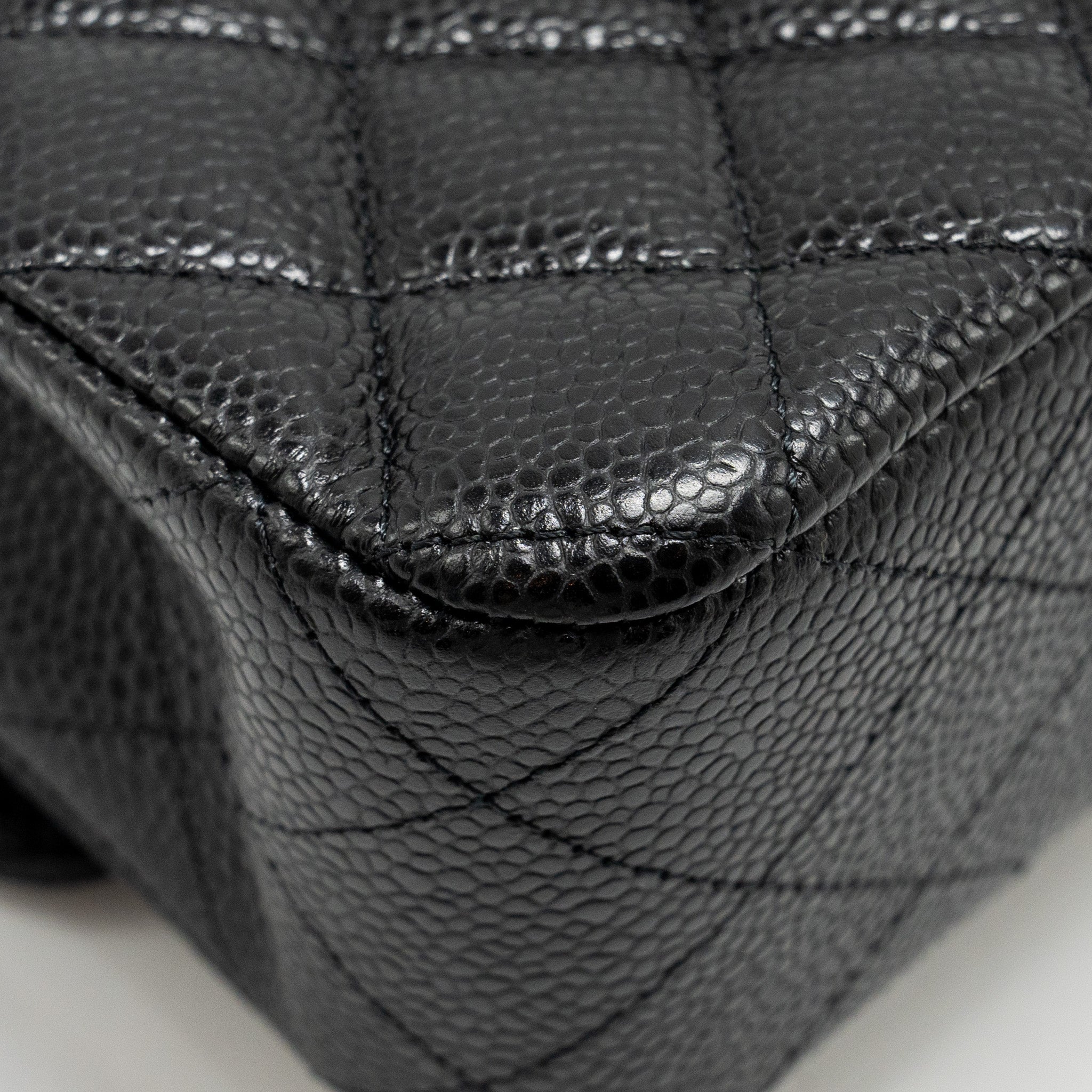 chanel-medium-classic-double-flap-bag-caviar-black-ghw-25