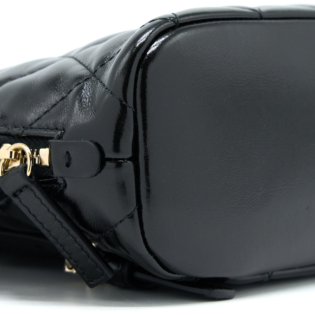 chanel-22a-backpack-patent-black-lghw
