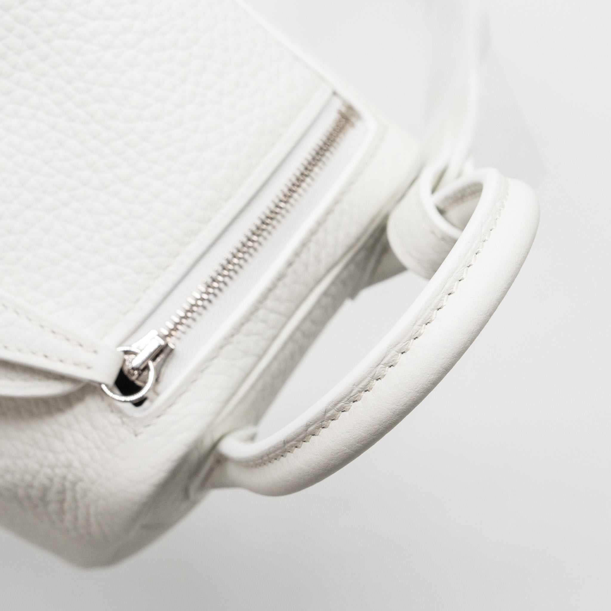 hermes-mini-lindy-clemence-new-white-shw-stamp-b