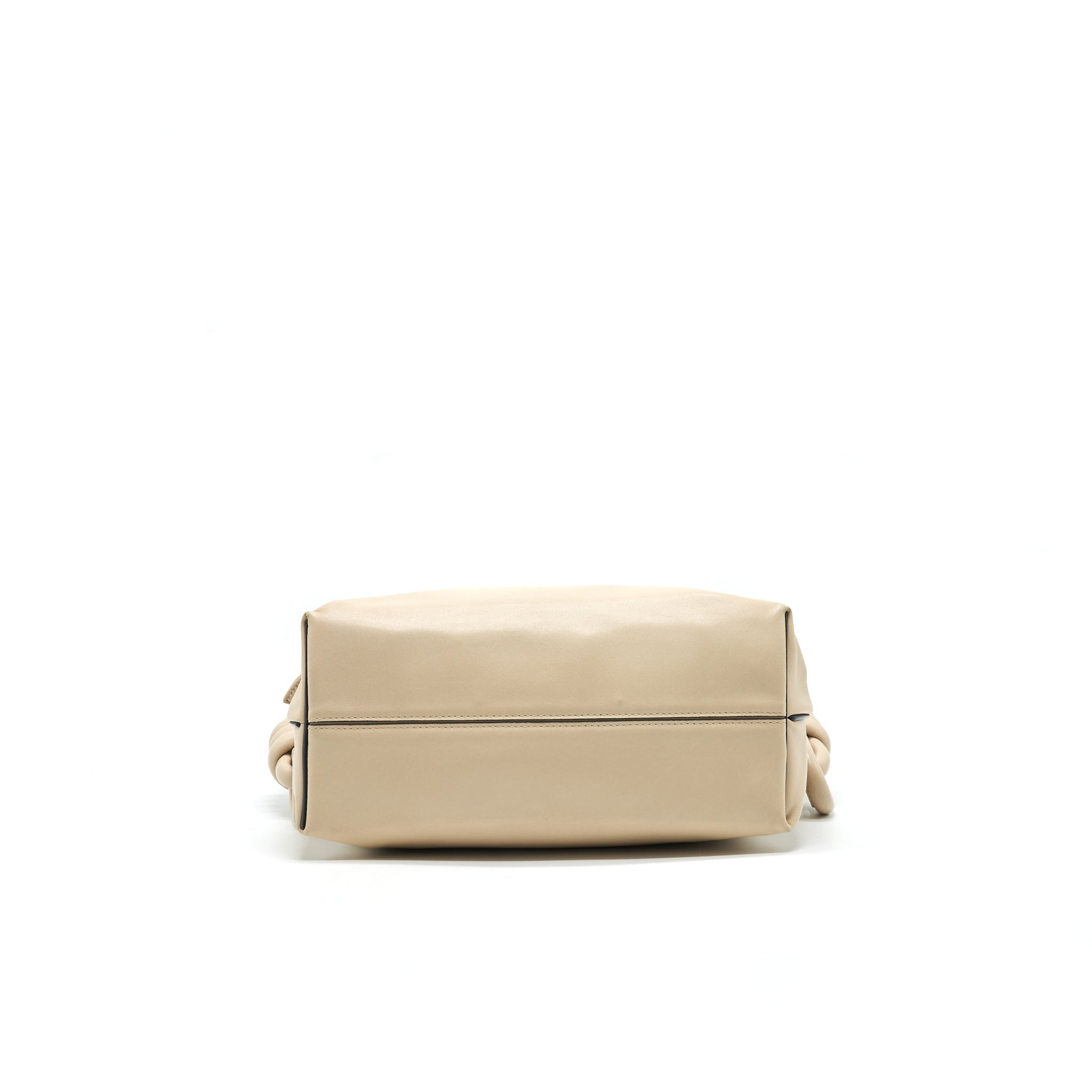 loewe-flamenco-small-light-beige