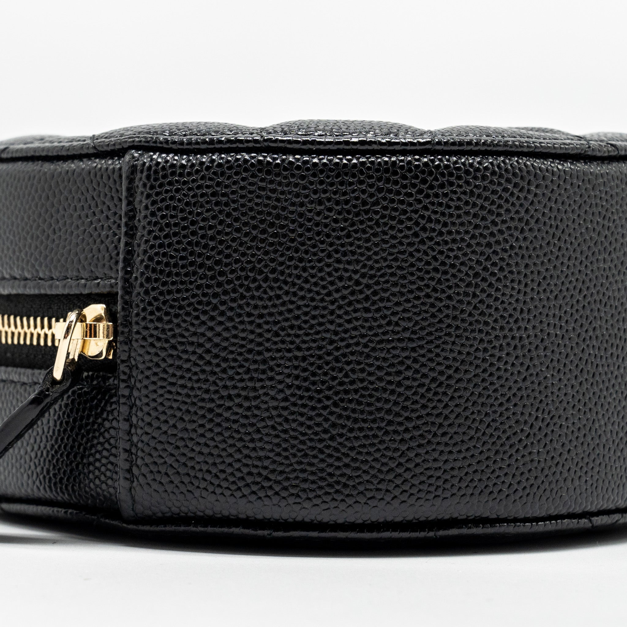 chanel-round-clutch-with-chain-caviar-black-lghw