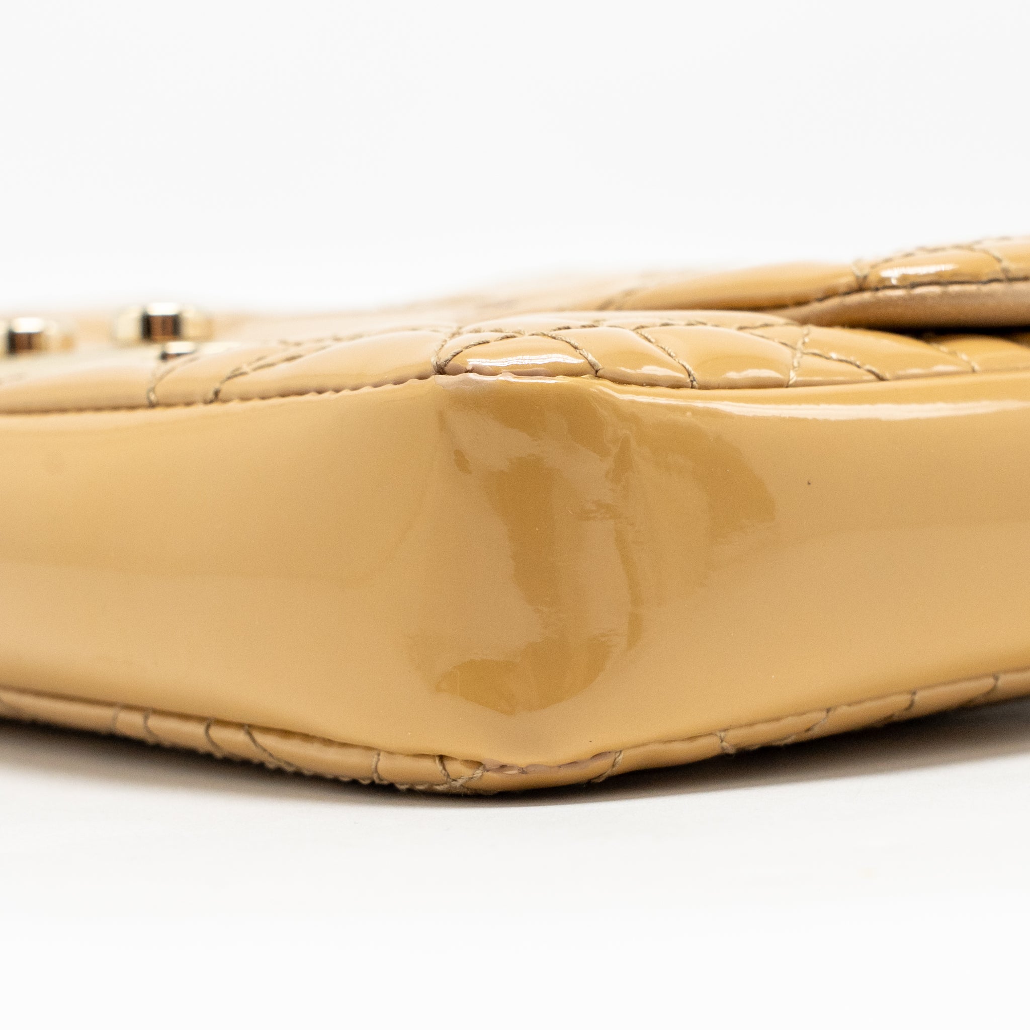 dior-beige-02lua1111