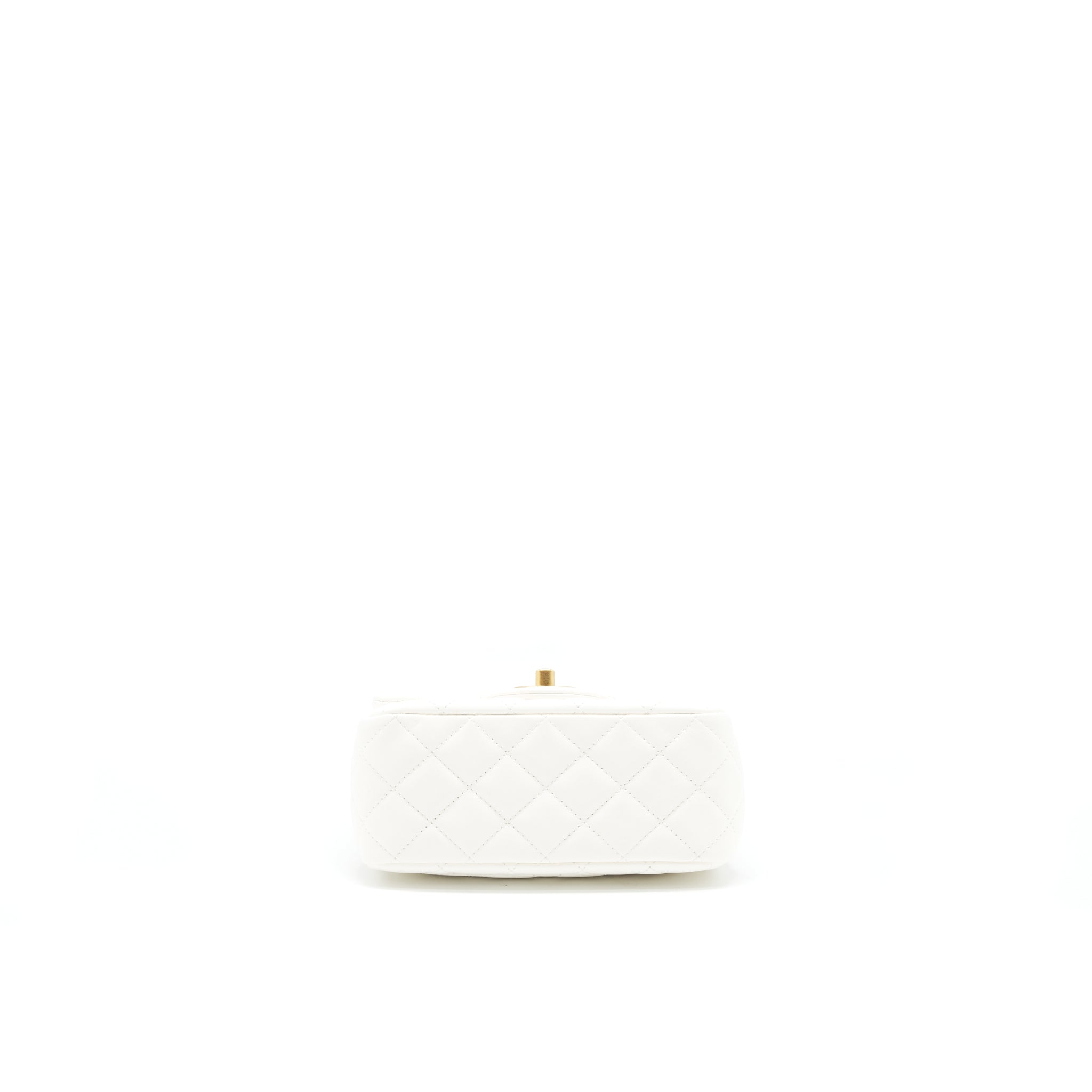 chanel-21b-pearl-crush-square-mini-flap-bag-white-ghw