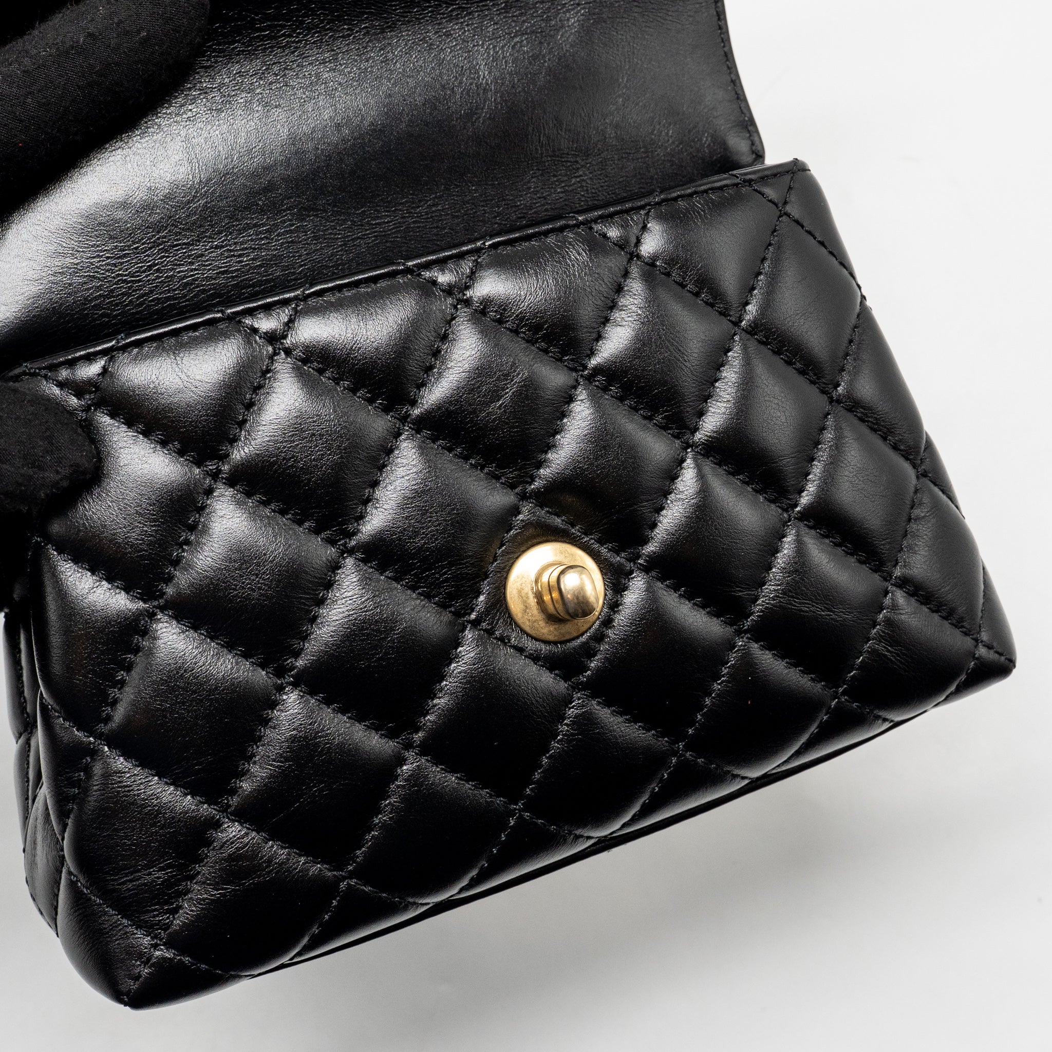chanel-detailed-metal-top-handle-mini-coco-handle-flap-bag-shiny-calfskin-black-ghw-microchip