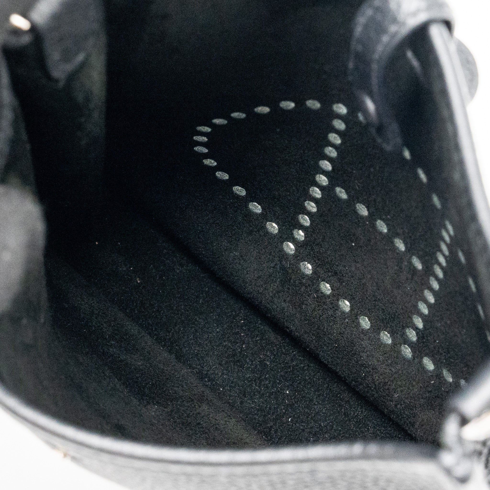 hermes-mini-evelyn-clemence-black-shw-stamp-z