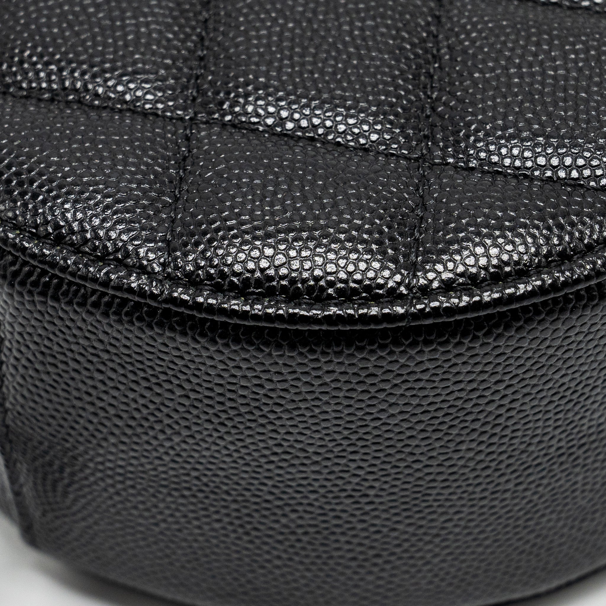 chanel-round-clutch-with-chain-caviar-black-lghw