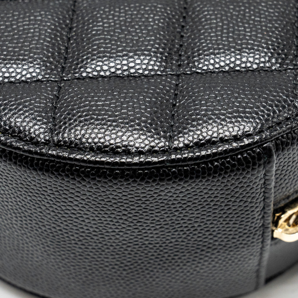 chanel-round-clutch-with-chain-caviar-black-lghw