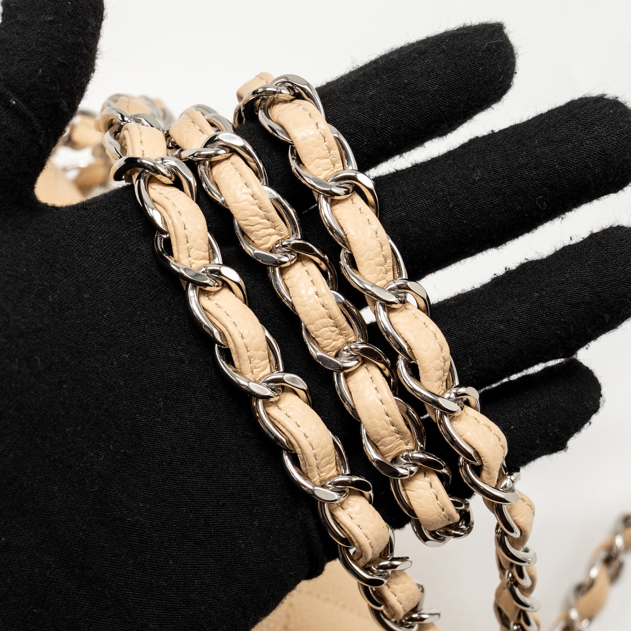 chanel-jumbo-classic-double-flap-bag-caviar-beige-shw