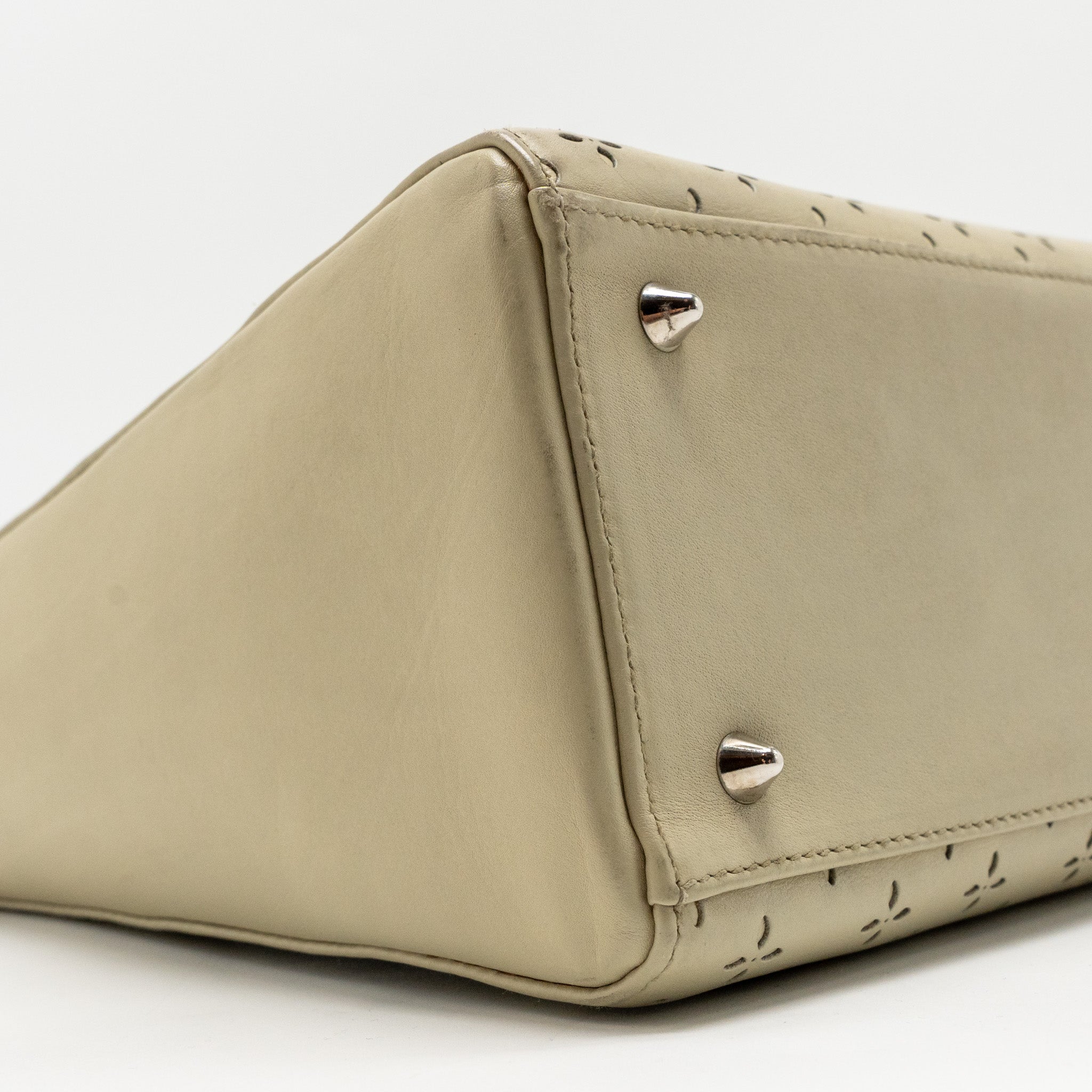 dior-medium-lady-dior-leather-beige-shw