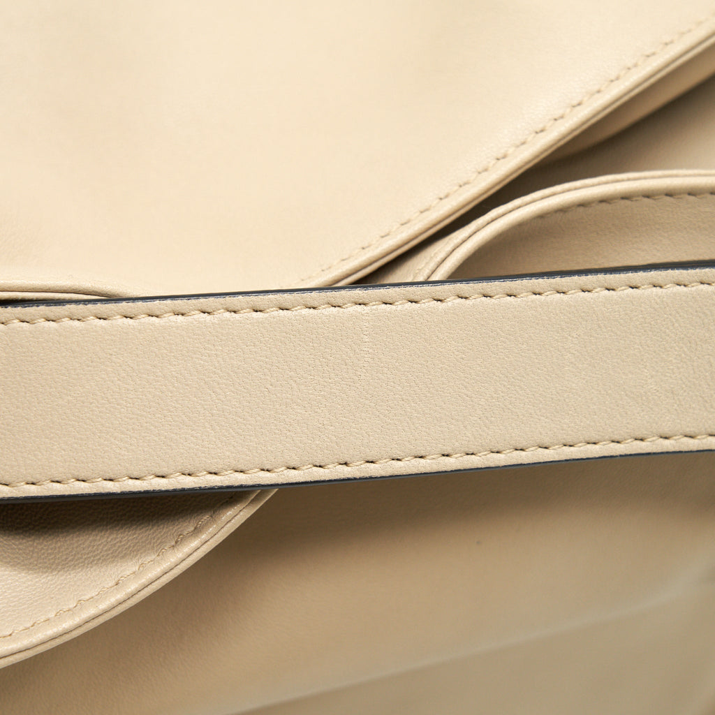 loewe-flamenco-small-light-beige